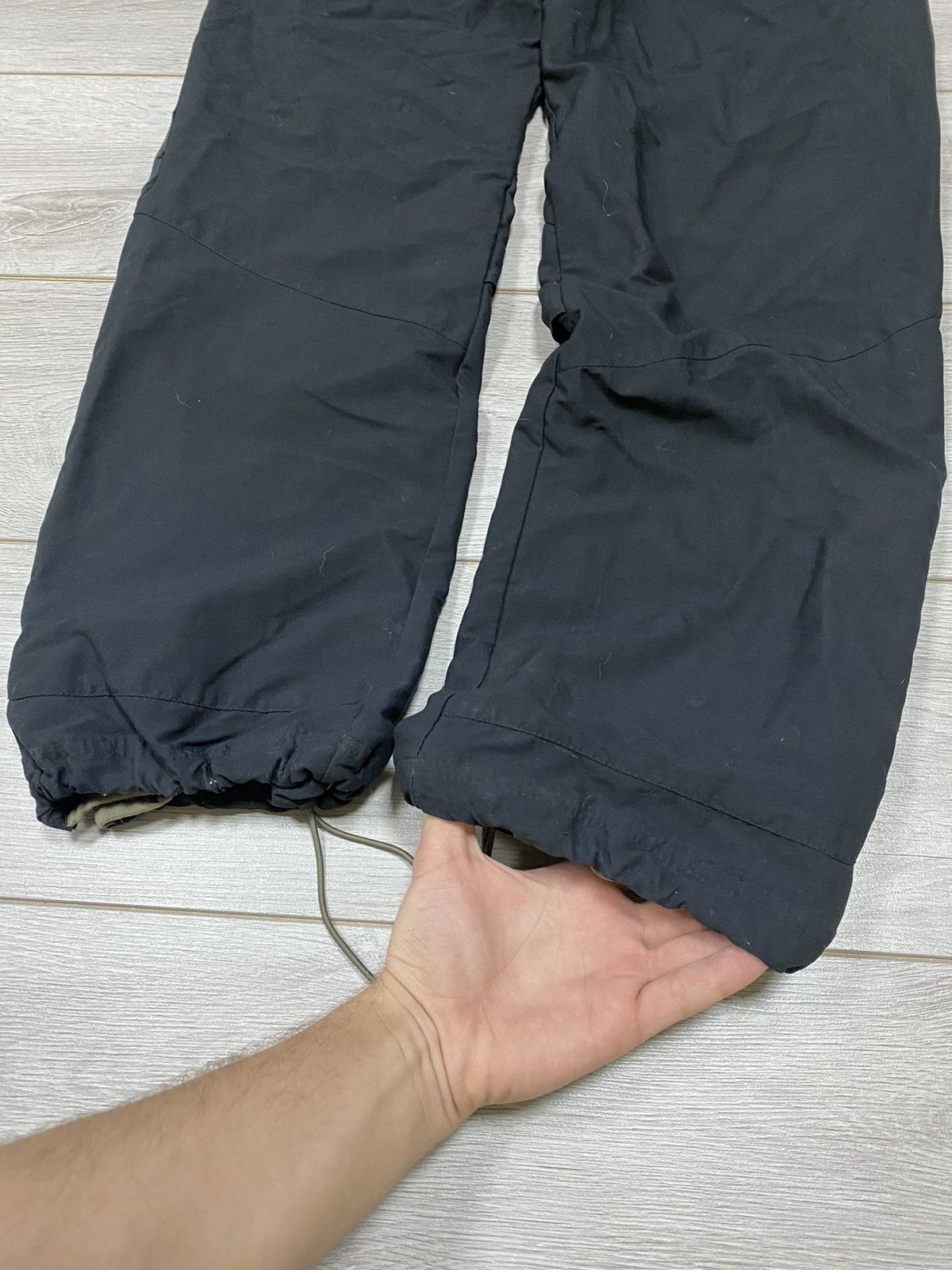 Nike Nike vintage nylon parachute wide pants ninja Size US 32 / EU 48 - 10 Thumbnail