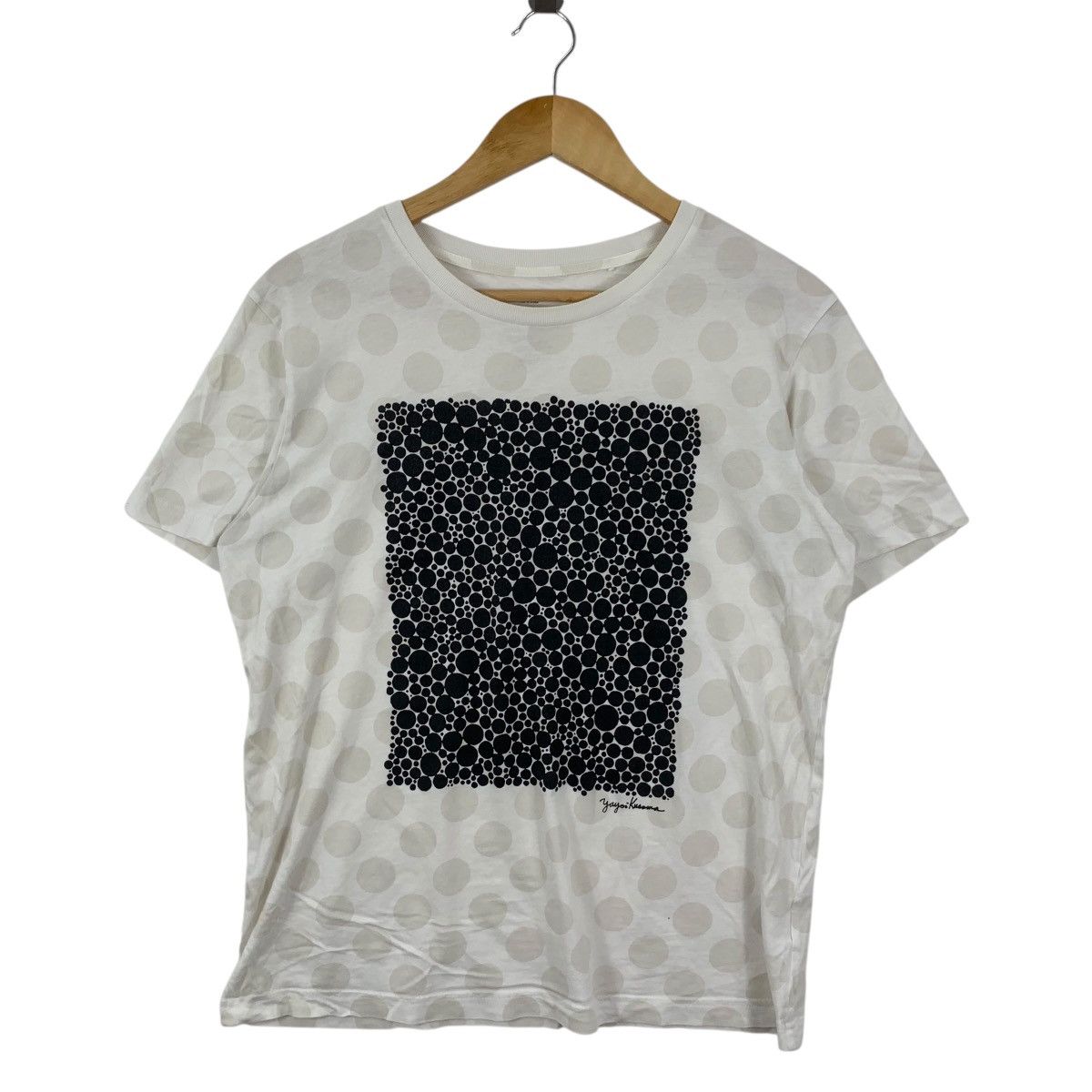 Uniqlo UNIQLO x YAYOI KUSAMA Avant Garde Artist Collection Tee Size M / US 6-8 / IT 42-44 - 4 Thumbnail