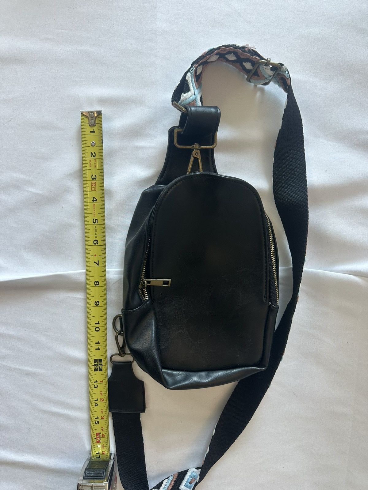 Other Black Sling Bag Vegan Leather Crossbody Bag Womens Knit Size ONE SIZE - 6 Thumbnail