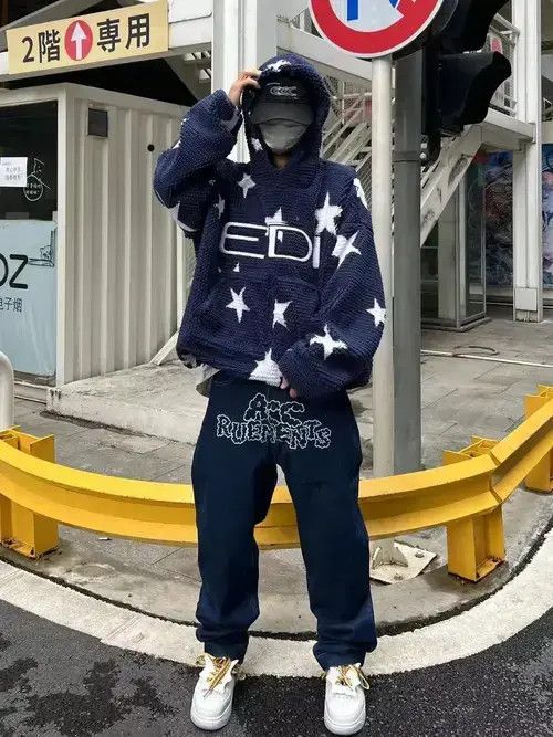 Jean Letter star print y2k jeans Size US 31 - 4 Thumbnail