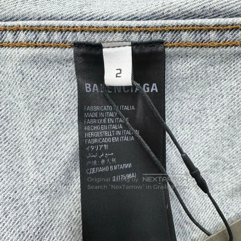Balenciaga Balenciaga Twisted and folded washed denim jacket Size US M / EU 48-50 / 2 - 6 Thumbnail