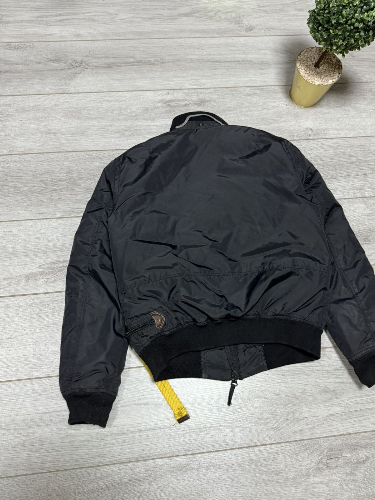 Parajumpers Parajumpers RARE alaska bomber jacket down puffer zippers Size US M / EU 48-50 / 2 - 11 Thumbnail