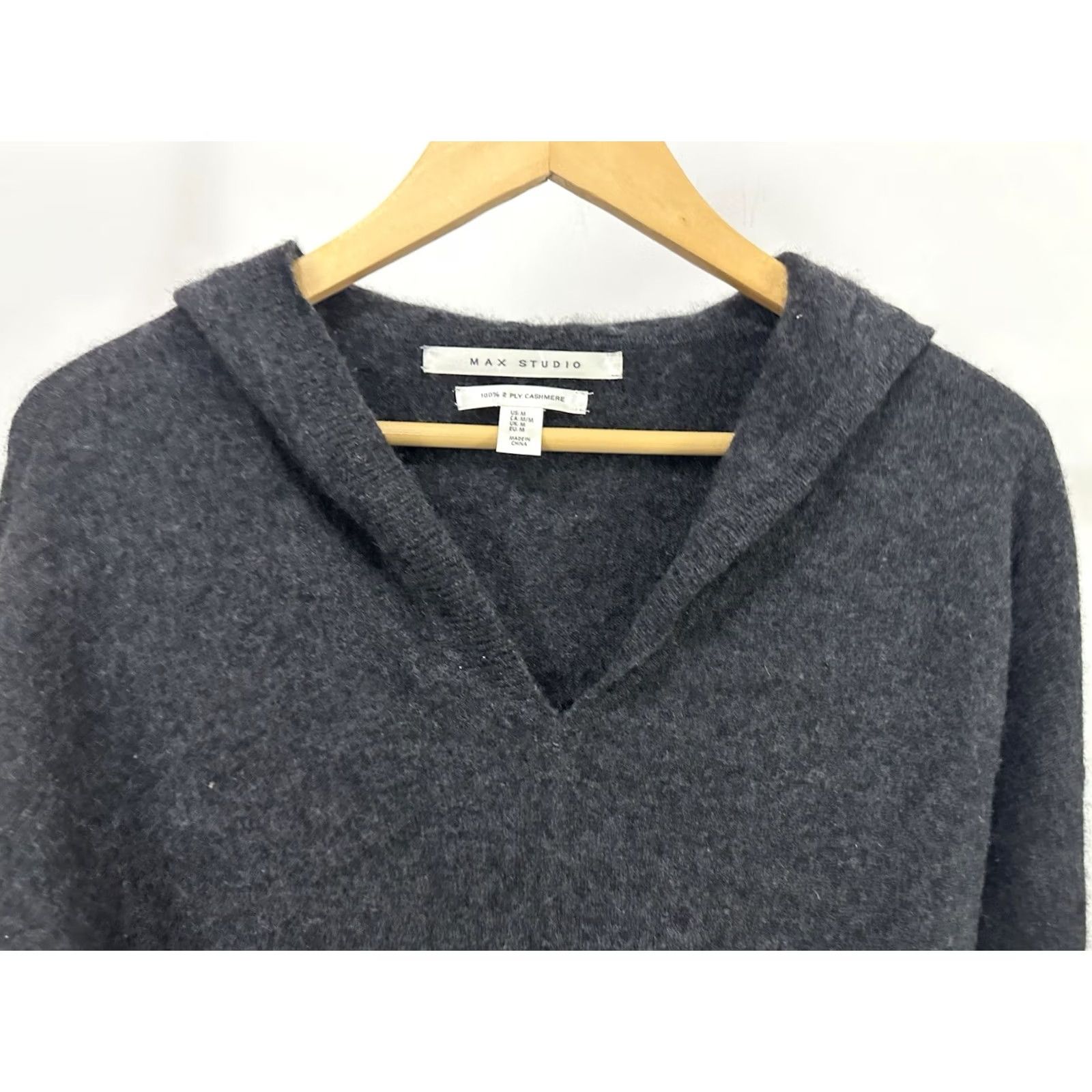 Vintage Max Studio Women's Hoodie Sweater Charcoal Cashmere 2 Ply Long Hooded Pullover Size M Womens Size M / US 6-8 / IT 42-44 - 3 Thumbnail