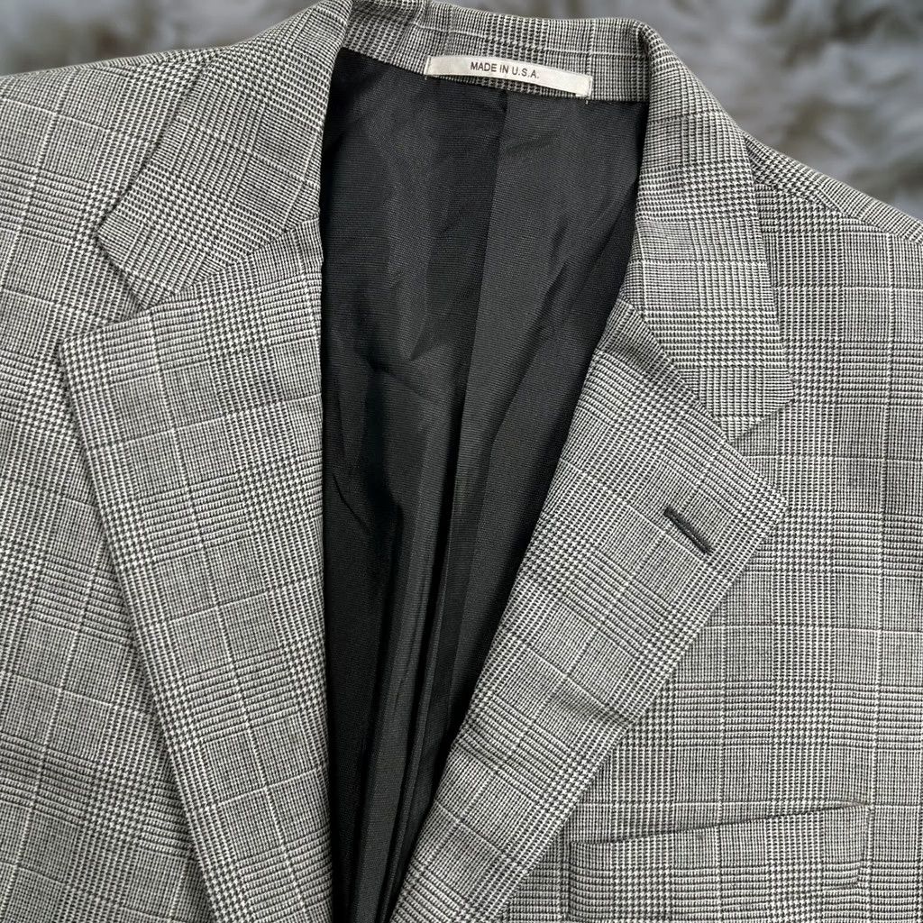 Vintage VINTAGE Hickey Freeman Blazer Plaid 2-Button Wool USA 44L Mens Black/White Glen Plaid Blazer Mens Wool 100% Wool USA 44 Long Men’s Blazer Size 44R - 1 Thumbnail