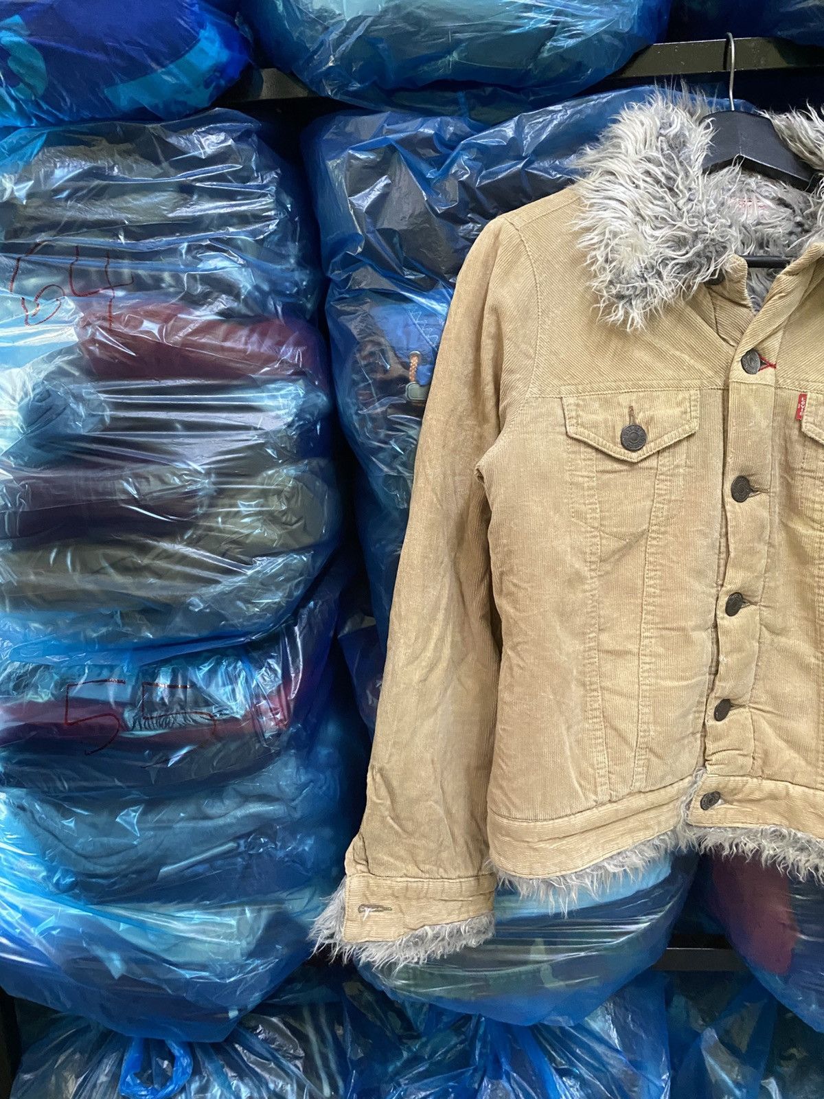 Levi's Vintage Redloop Faux Shearling Corduroy Sherpa Trucker Size M / US 6-8 / IT 42-44 - 5 Thumbnail