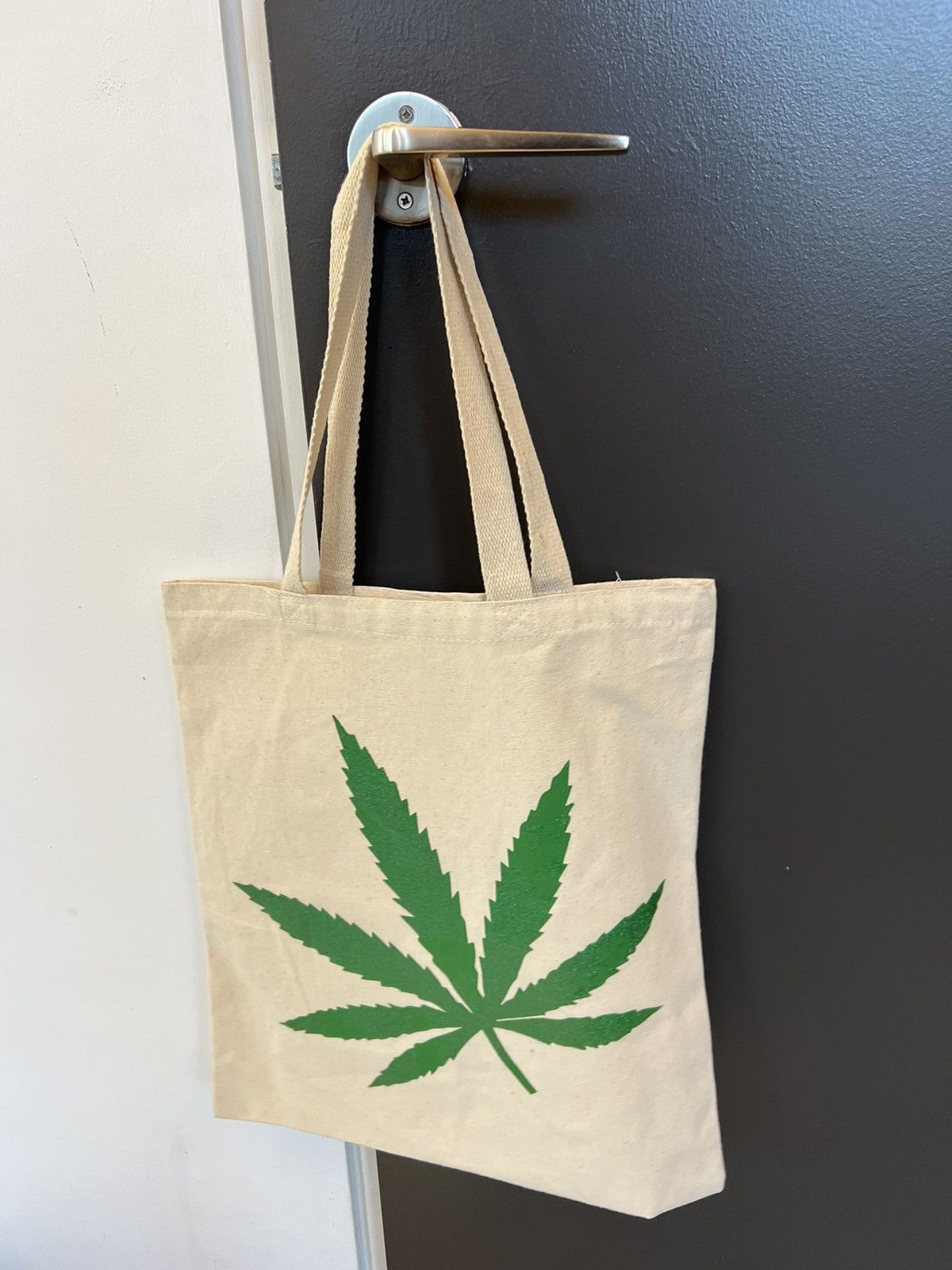Gallery Dept. Chateau Josué Gallery Dept. Premium Indoor Flower Tote Bag Size ONE SIZE - 3 Thumbnail