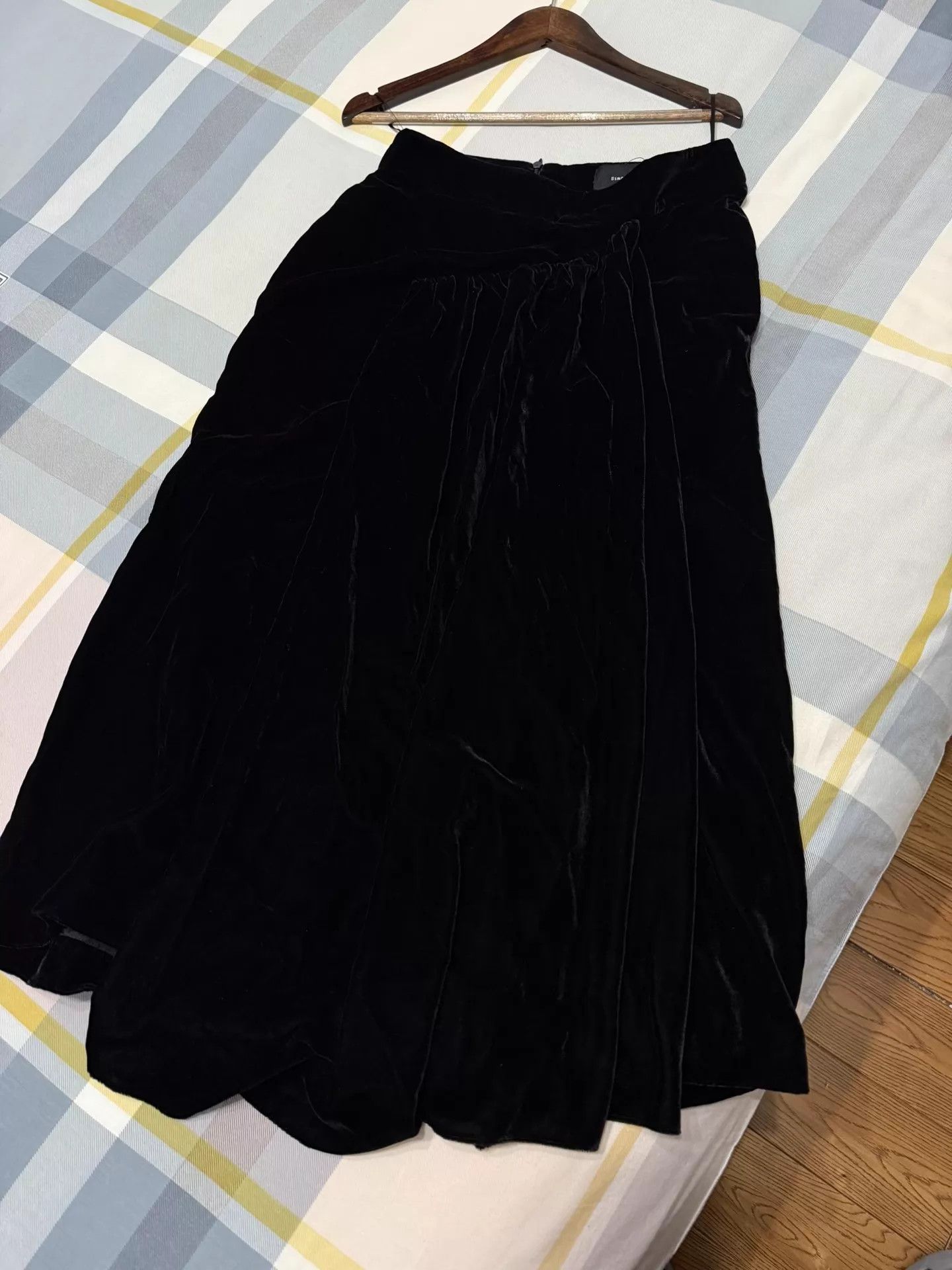 Simone Rocha Simone Rocha velvet skirt front ruffle Size 26" / US 2 / IT 38 - 1 Thumbnail