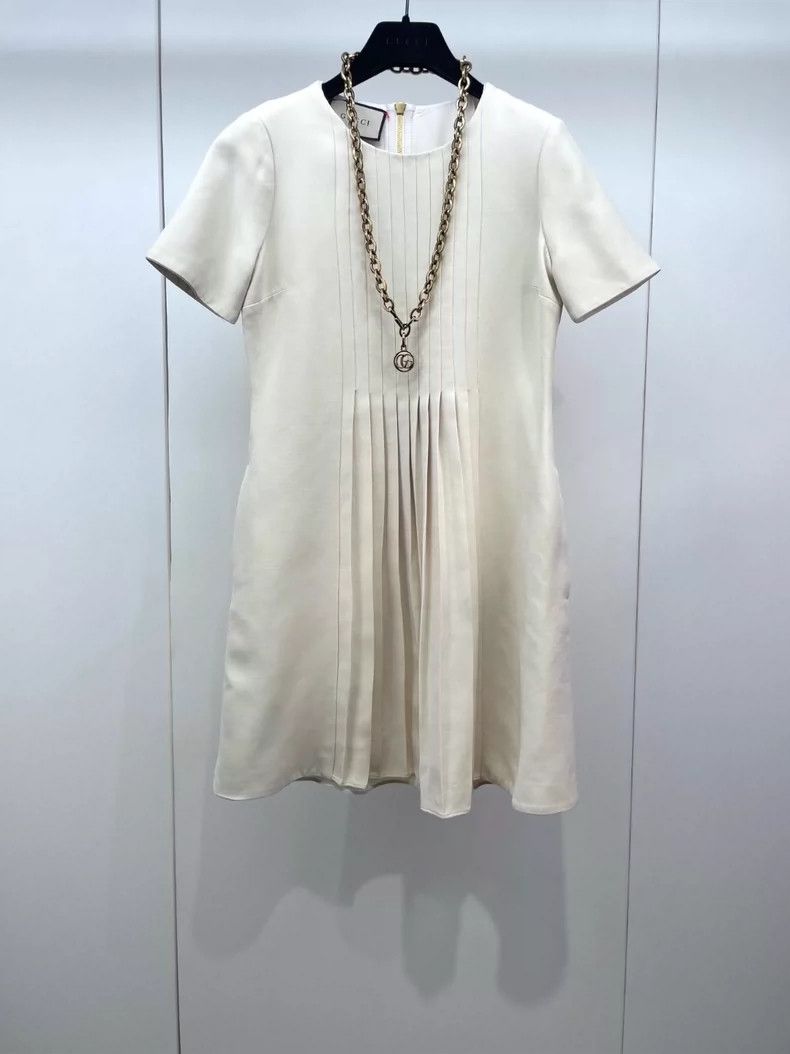 Gucci Gucci Double G waist chain organ pleated dress 2504-Nextarr Size XS / US 0-2 / IT 36-38 - 1 Thumbnail
