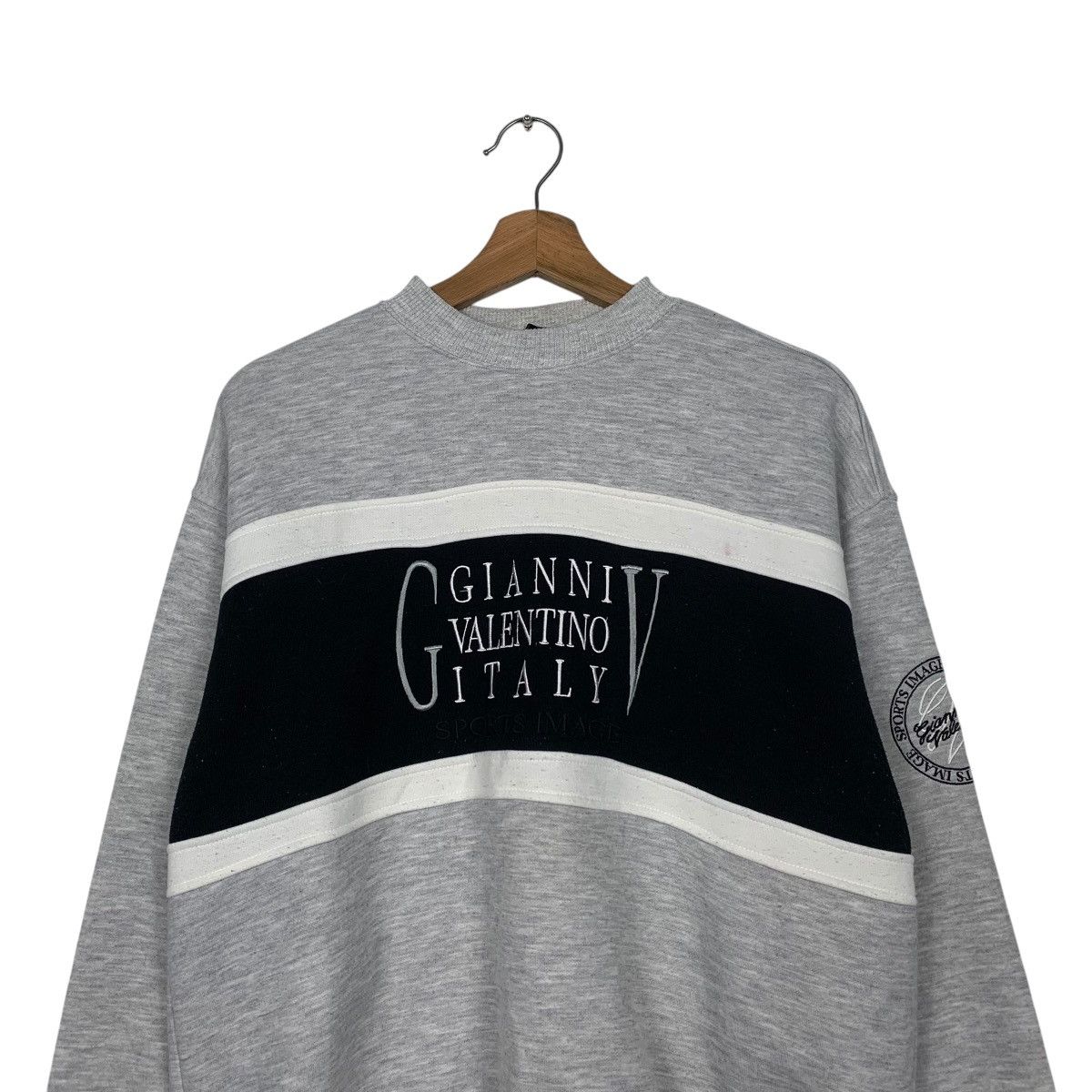 Japanese Brand Gianni Valentino Italy Big Logo Sweatshirt Size US M / EU 48-50 / 2 - 2 Thumbnail