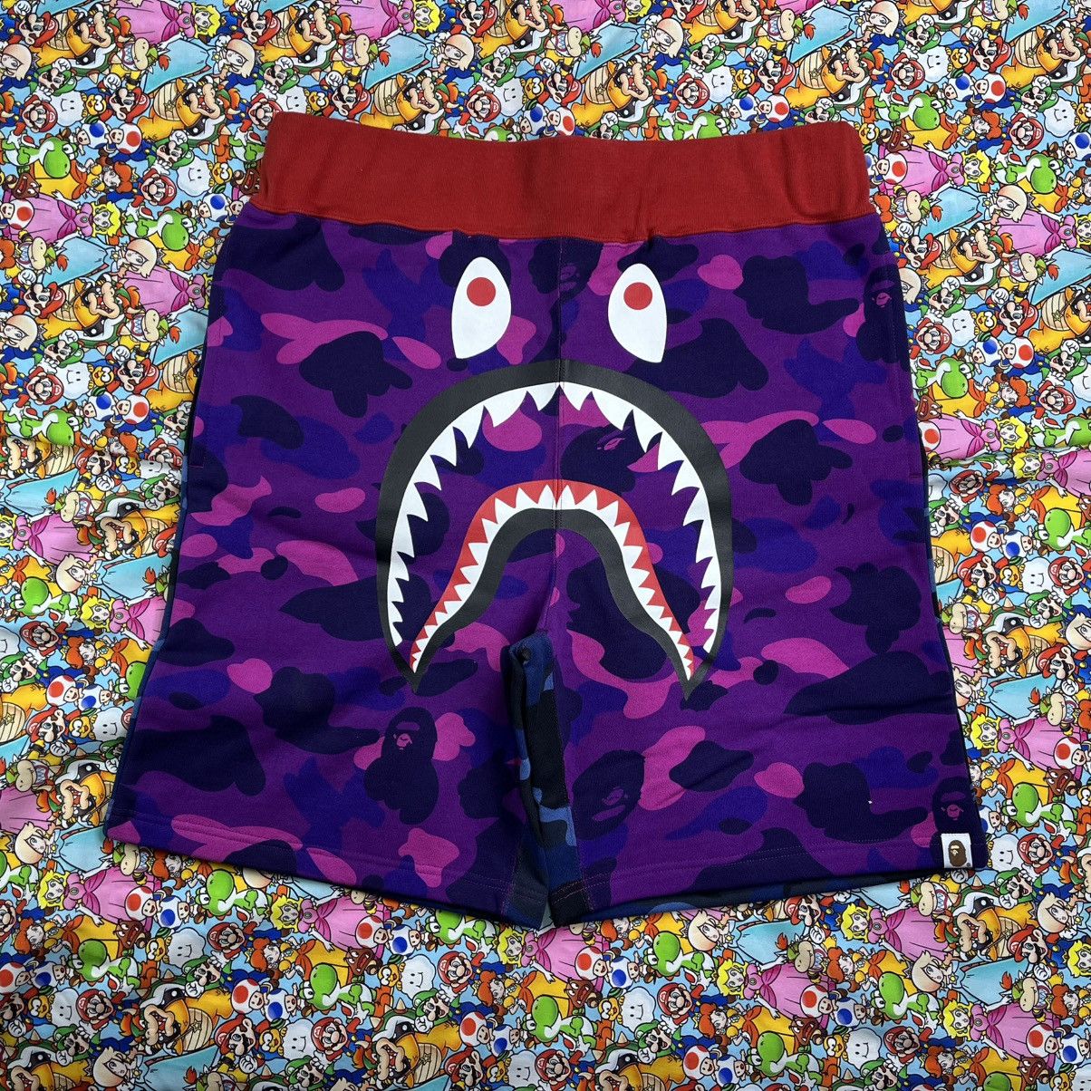 Bape BAPE Crazy Camo Shark Sweat Shorts Size Large Size US 34 / EU 50 - 1 Thumbnail