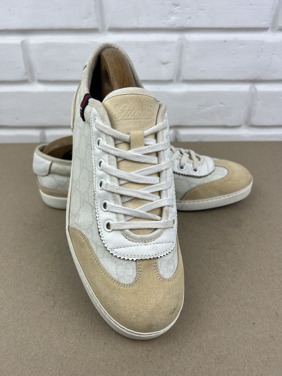 Gucci GUCCI Sneakers Suede Shoes GG Monogram Supreme Canvas White Size US 7.5 / EU 40-41 - 2 Thumbnail