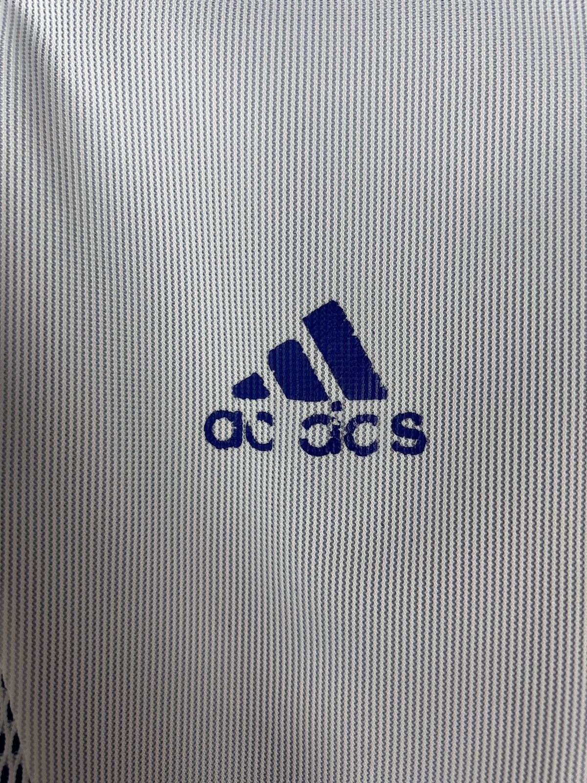 Adidas 00s Adidas Finland #4 Sami Hyypia 2002/03 Home Soccer Jersey Size US M / EU 48-50 / 2 - 6 Thumbnail