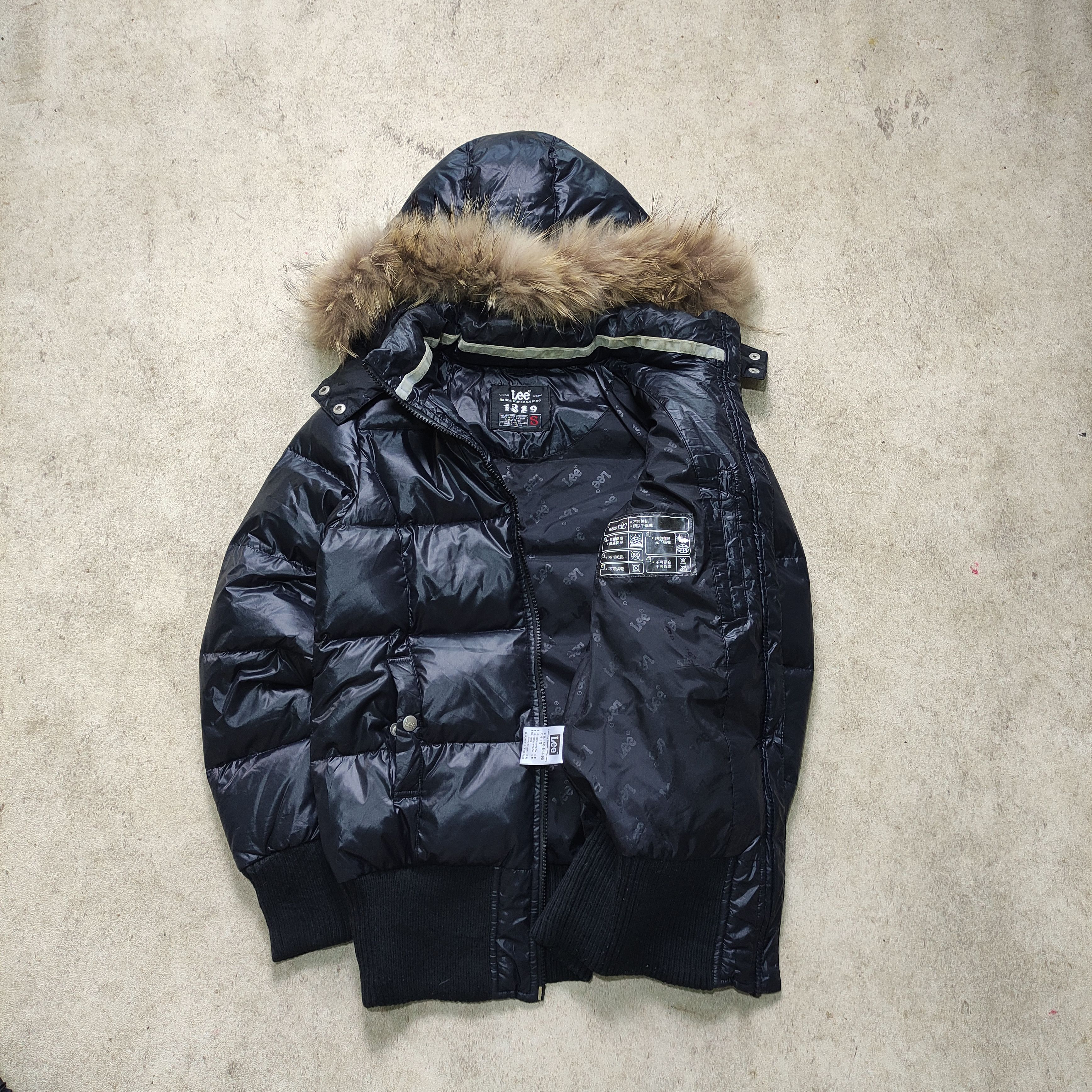 Le Grande Bleu (L.G.B.) Lee Down Puffer Fur Jacket – Vkei Style 2000s Size US S / EU 44-46 / 1 - 3 Thumbnail