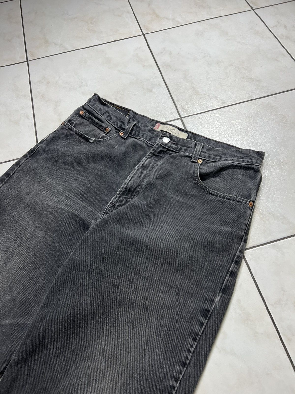 Levi's Vintage 90s Levi’s 550 relaxed fit baggy washed denim jeans Size US 36 / EU 52 - 8 Thumbnail