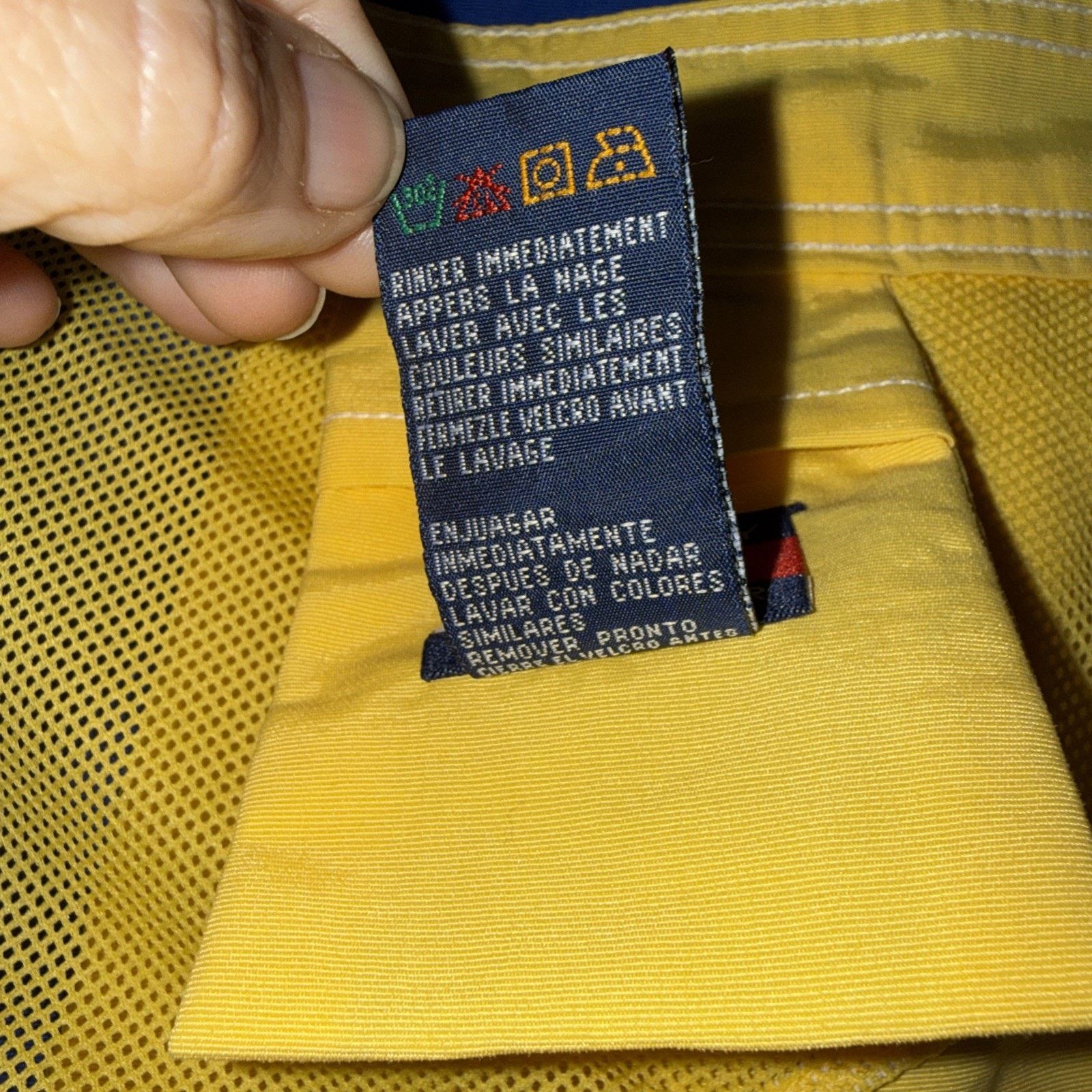 Tommy Hilfiger Y2K Tommy Hilfiger Tommy Trunks Sz L Blue Cargo Pocket EUC Size US 34 / EU 50 - 7 Thumbnail