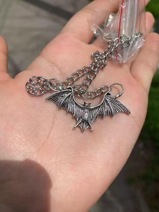 Jewelry × Vintage Gothic bat chain necklace Size ONE SIZE - 2 Thumbnail