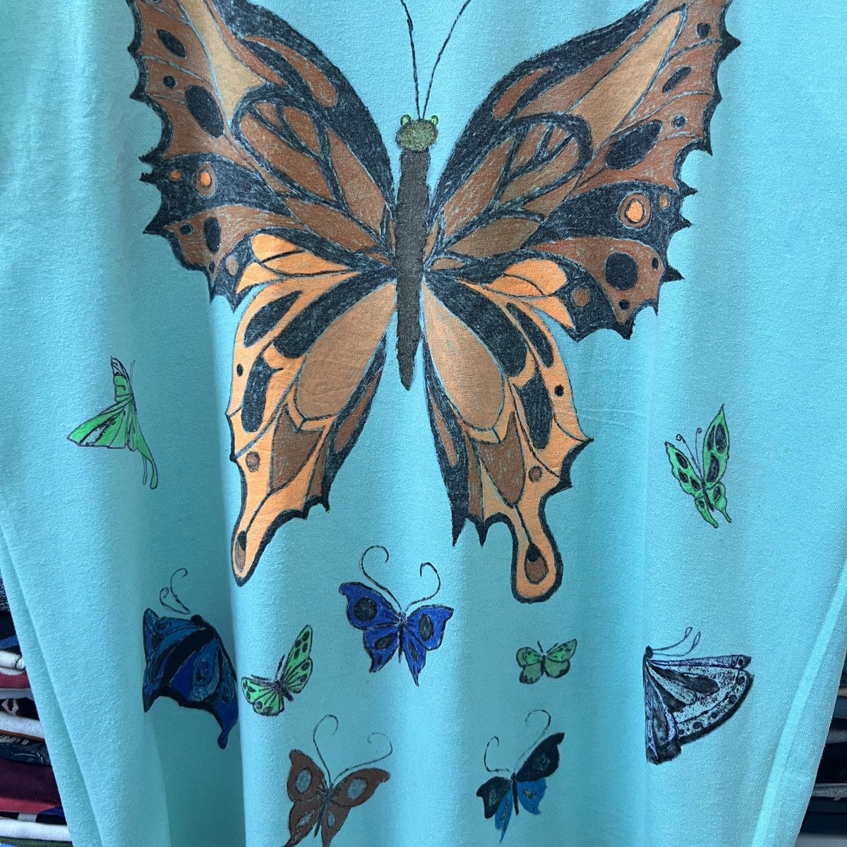 Vintage VTG COLOURFUL BUTTERFLY TEE Size US XL / EU 56 / 4 - 3 Thumbnail