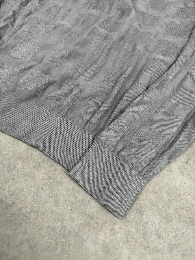 Emporio Armani SS2019 Emporio Armani Grey Geometrical Cozy Sweater Size US M / EU 48-50 / 2 - 6 Thumbnail