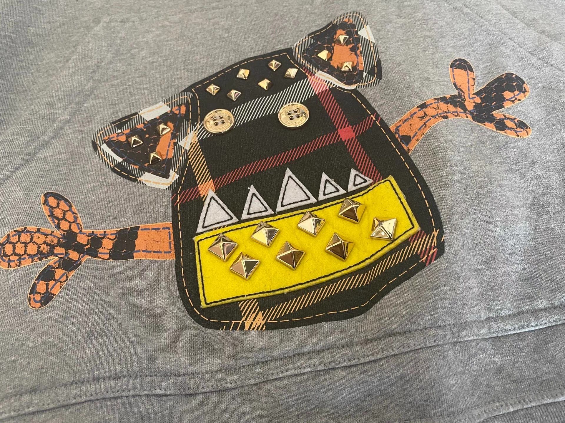 Burberry Burberry mainline monster sweatshirt Q4 Size US M / EU 48-50 / 2 - 4 Thumbnail