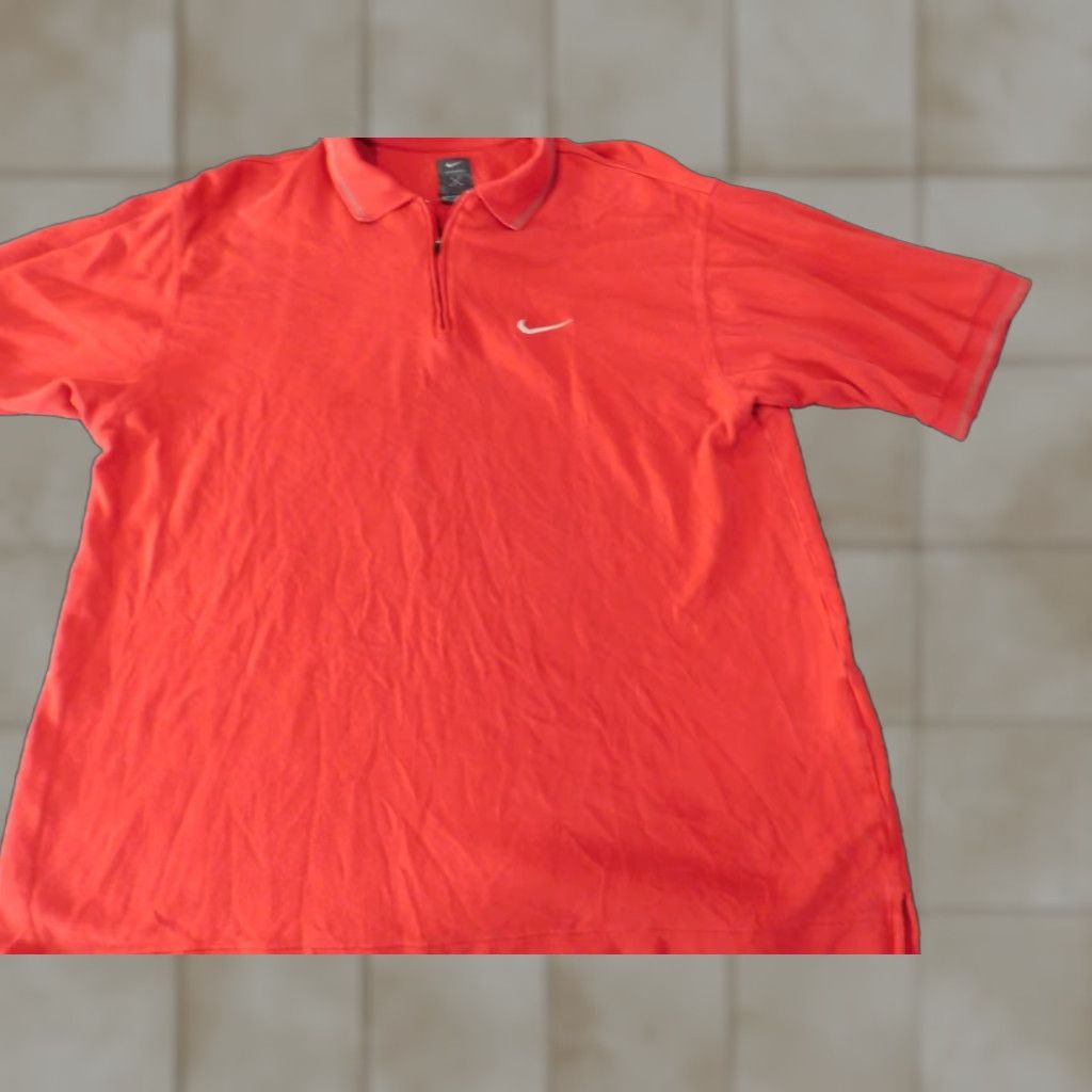 Nike VINTAGE Nike Mens shirt Medium Red polo golf logo zip classic casual sports Size US M / EU 48-50 / 2 - 1 Thumbnail