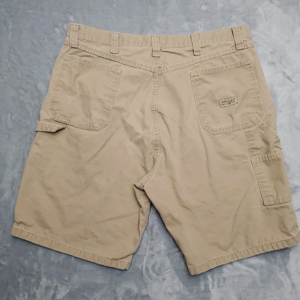 Wrangler VINTAGE Wrangler Cargo Shorts Mens 38 Brown Canvas Cargo Carpenter Outdoor 100% Cotton Size US 38 / EU 54 - 4 Thumbnail