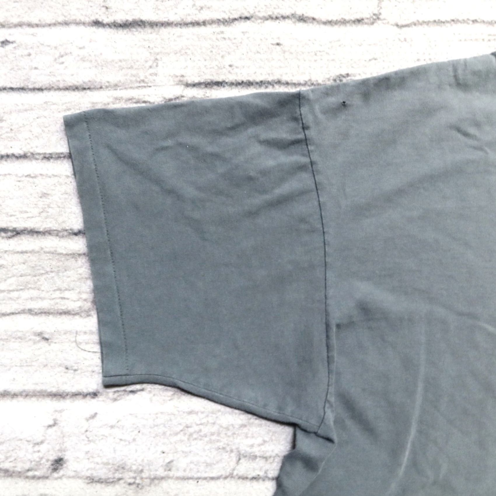 Vintage Vintage World Jungle Shirt XL Blue 90s Logo Shirt Mens T-Shirt Streetwear Surf Skate Ladies Size US XL / EU 56 / 4 - 6 Thumbnail