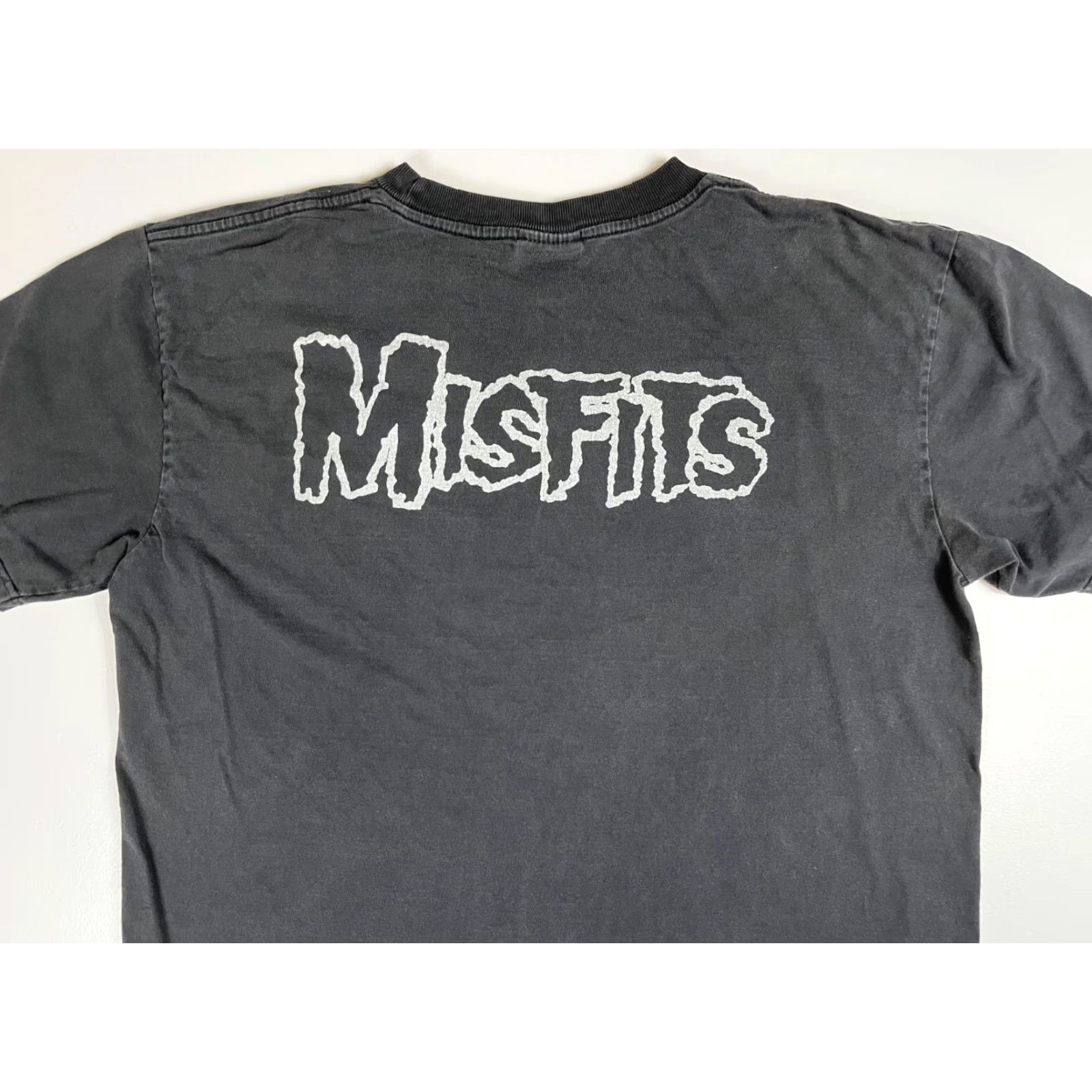 Vintage VINTAGE Misfits Legacy of Brutality T-Shirt XL Black 1999 Punk Rock 90s Band Mens THUNDER Size XL Clothing Shirt Size US XL / EU 56 / 4 - 4 Thumbnail