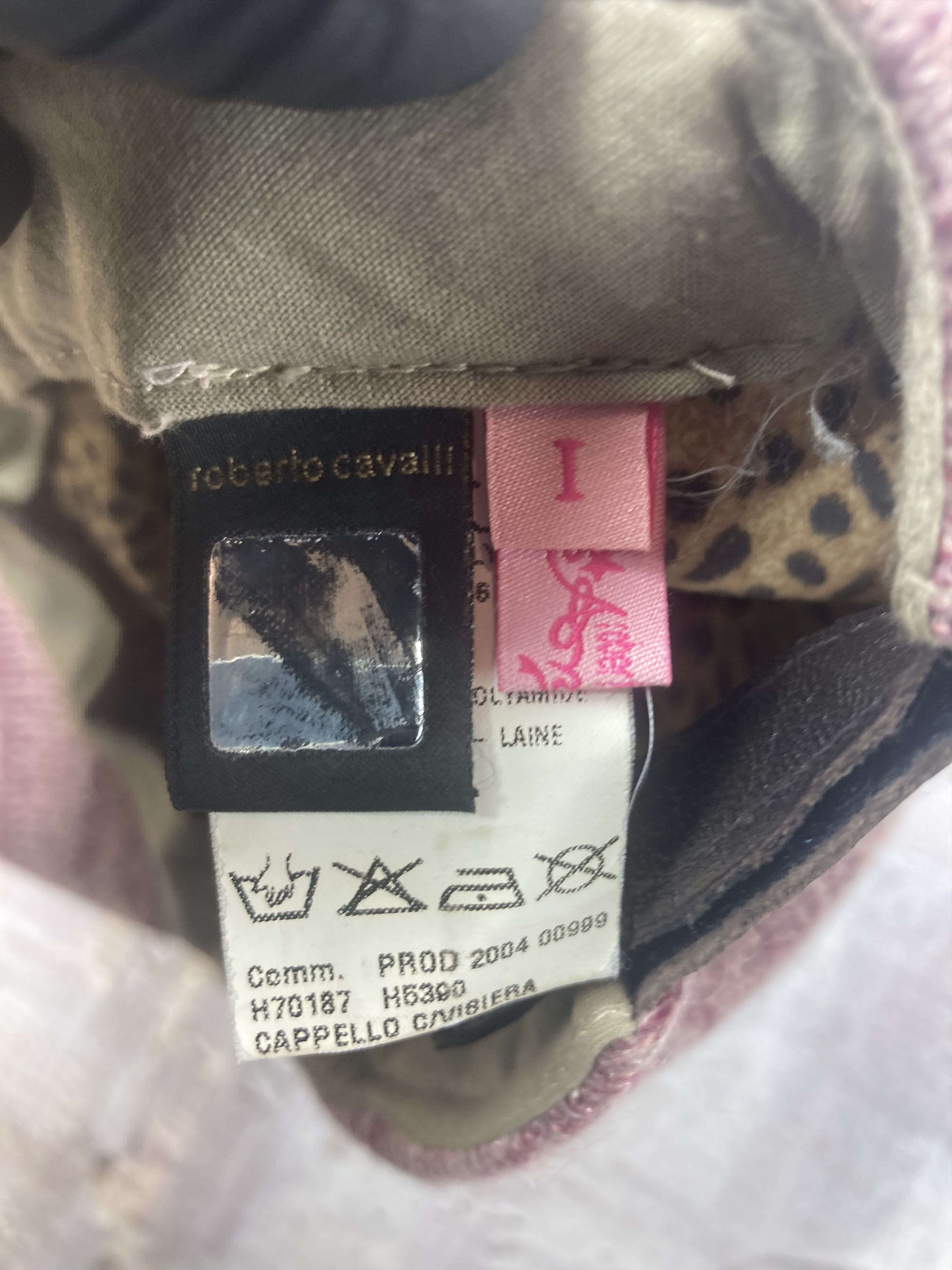 Roberto Cavalli Vintage Cap Angels Roberto Cavalli Women’s Size OS Size ONE SIZE - 7 Thumbnail