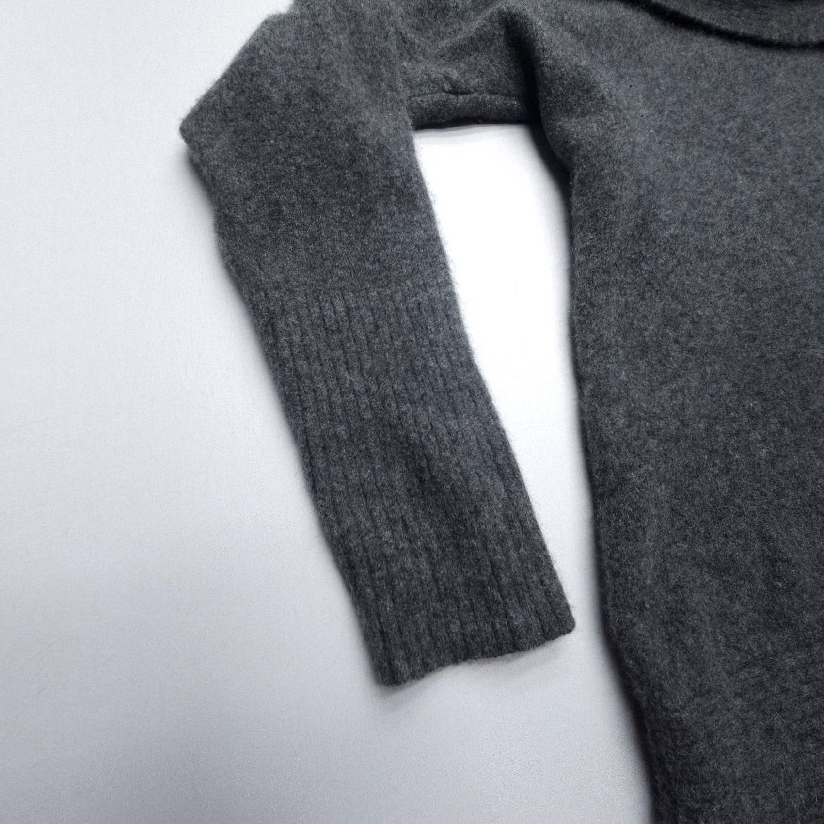 Athleta Athleta Cashmere Cowl Neck Sweater Womens XL Gray Ribbed Sleeves Long Sleeve Pullover Knit Casual City Xl Womens Size XL / US 12-14 / IT 48-50 - 4 Thumbnail