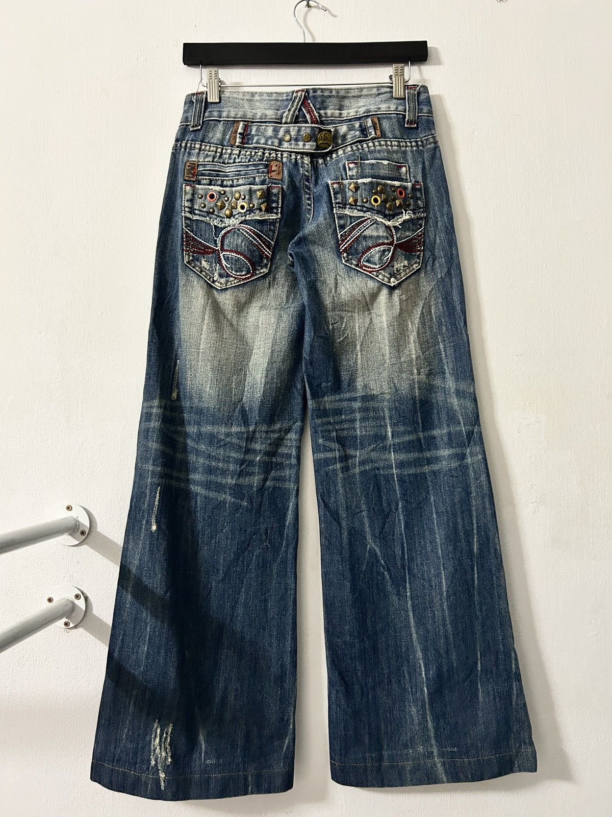If Six Was Nine × Japanese Brand × Le Grande Bleu (L.G.B.) Flare Jeans Satisfaction Sick Design Vintage Denim Style Size 28" / US 6 / IT 42 - 8 Thumbnail