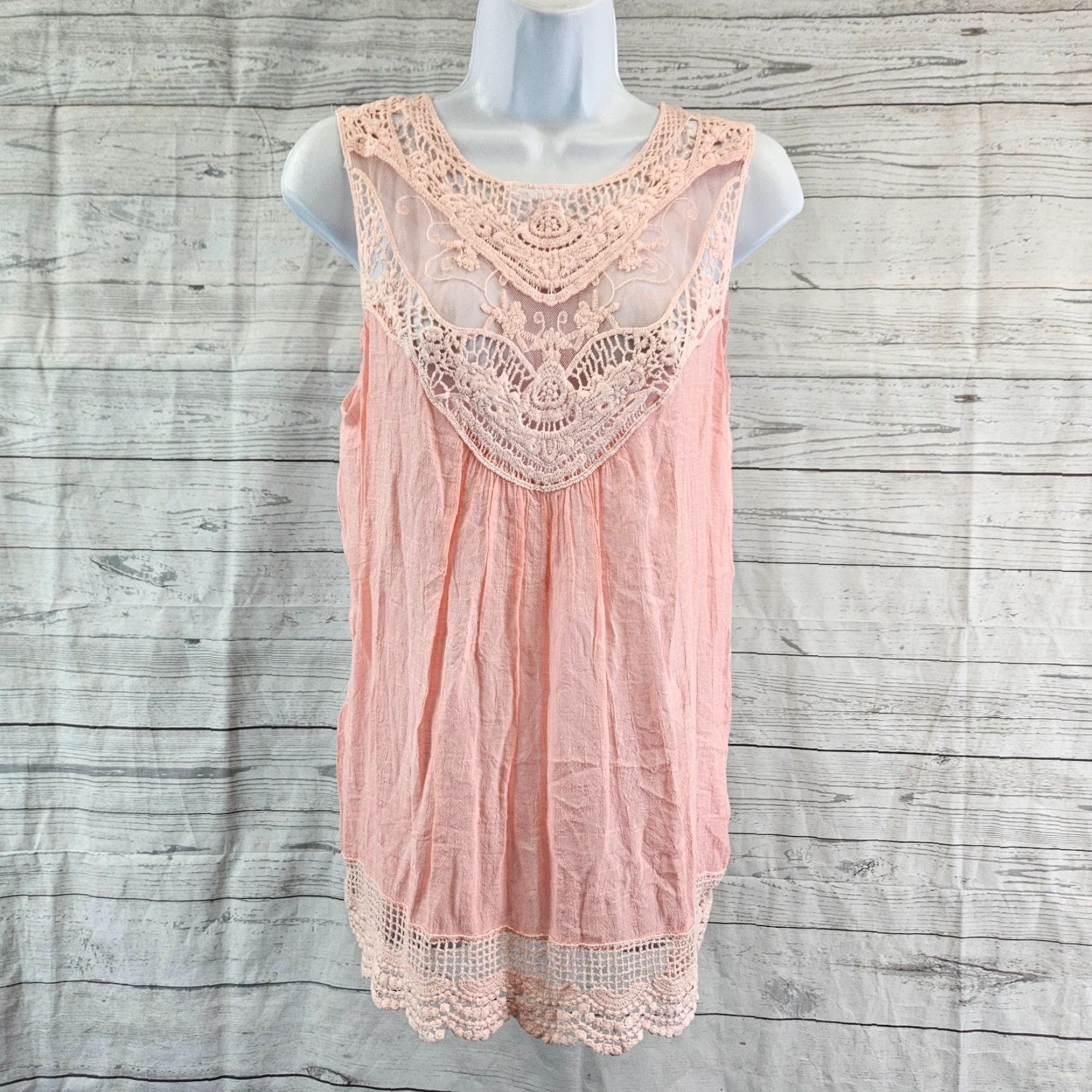 Pinko Entro Womens Top Sz Medium Pink Sleeveless Crochet Lace Rayon T-Shirt Blouse Size M / US 6-8 / IT 42-44 - 2 Thumbnail
