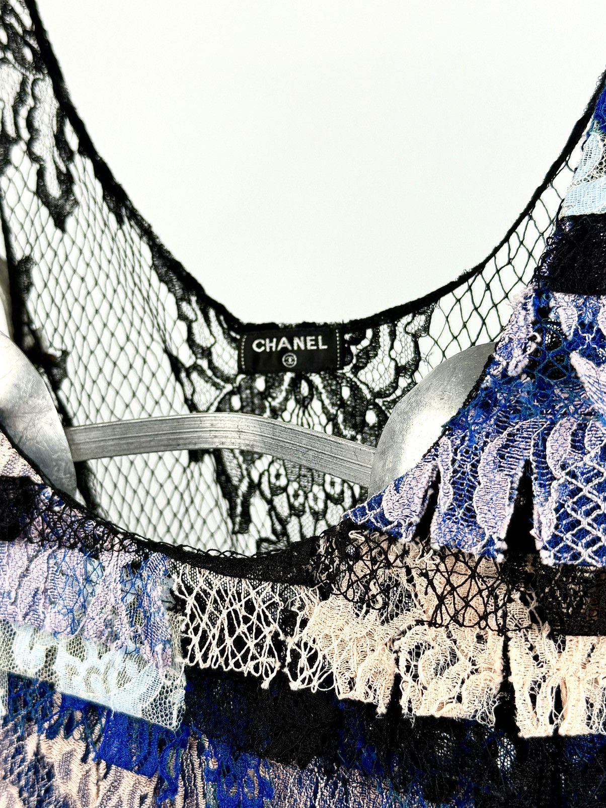 Chanel Chanel - Karl Lagerfeld - SS16 - Seoul - Lace - Patch- Top Size XS / US 0-2 / IT 36-38 - 8 Thumbnail