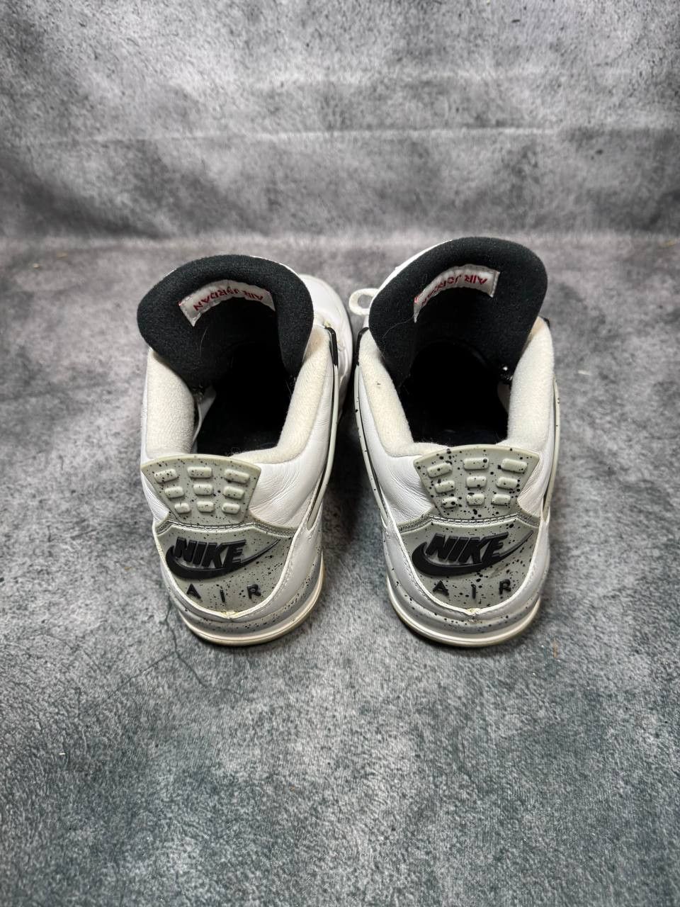 Jordan Brand Size 8.5 | Jordan 4 White Cement No Box | Pre-Owned Size US 8.5 / EU 41-42 - 3 Thumbnail