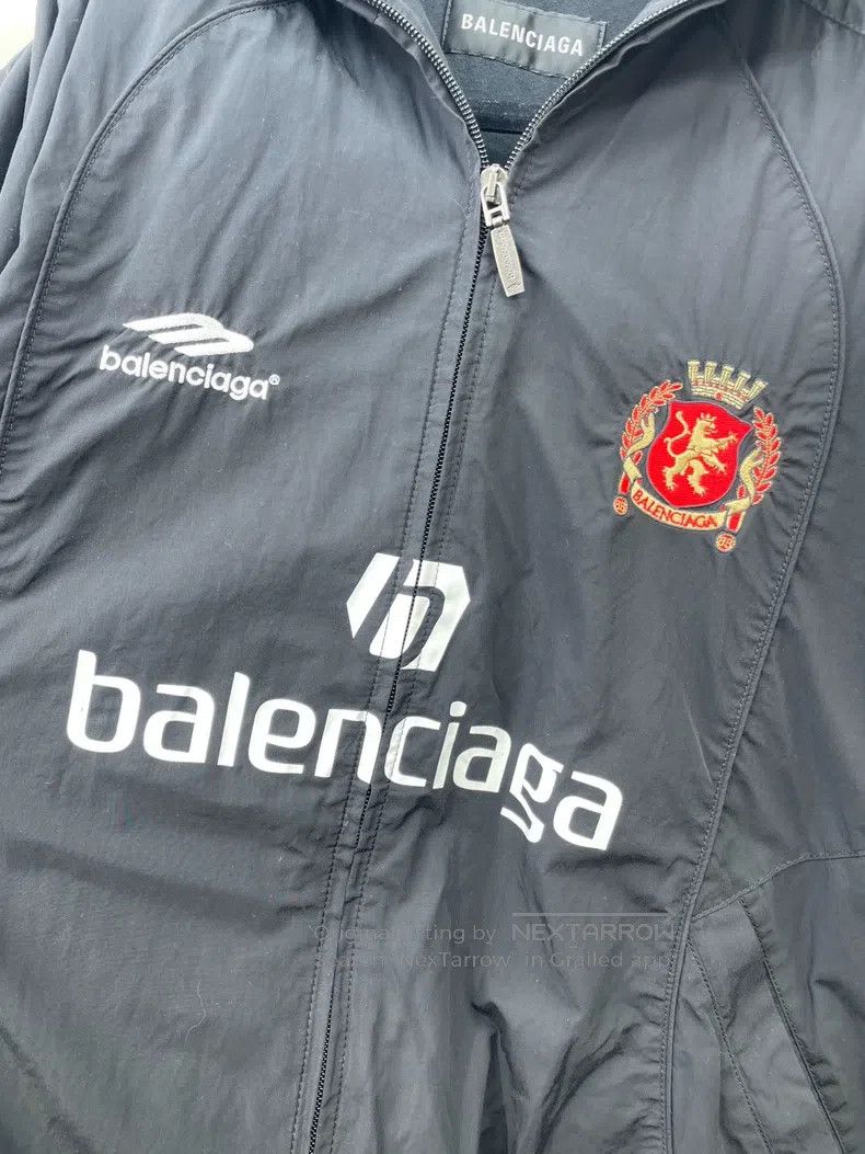 Balenciaga Balenciaga Manchester United sport jacket Size US S / EU 44-46 / 1 - 4 Thumbnail