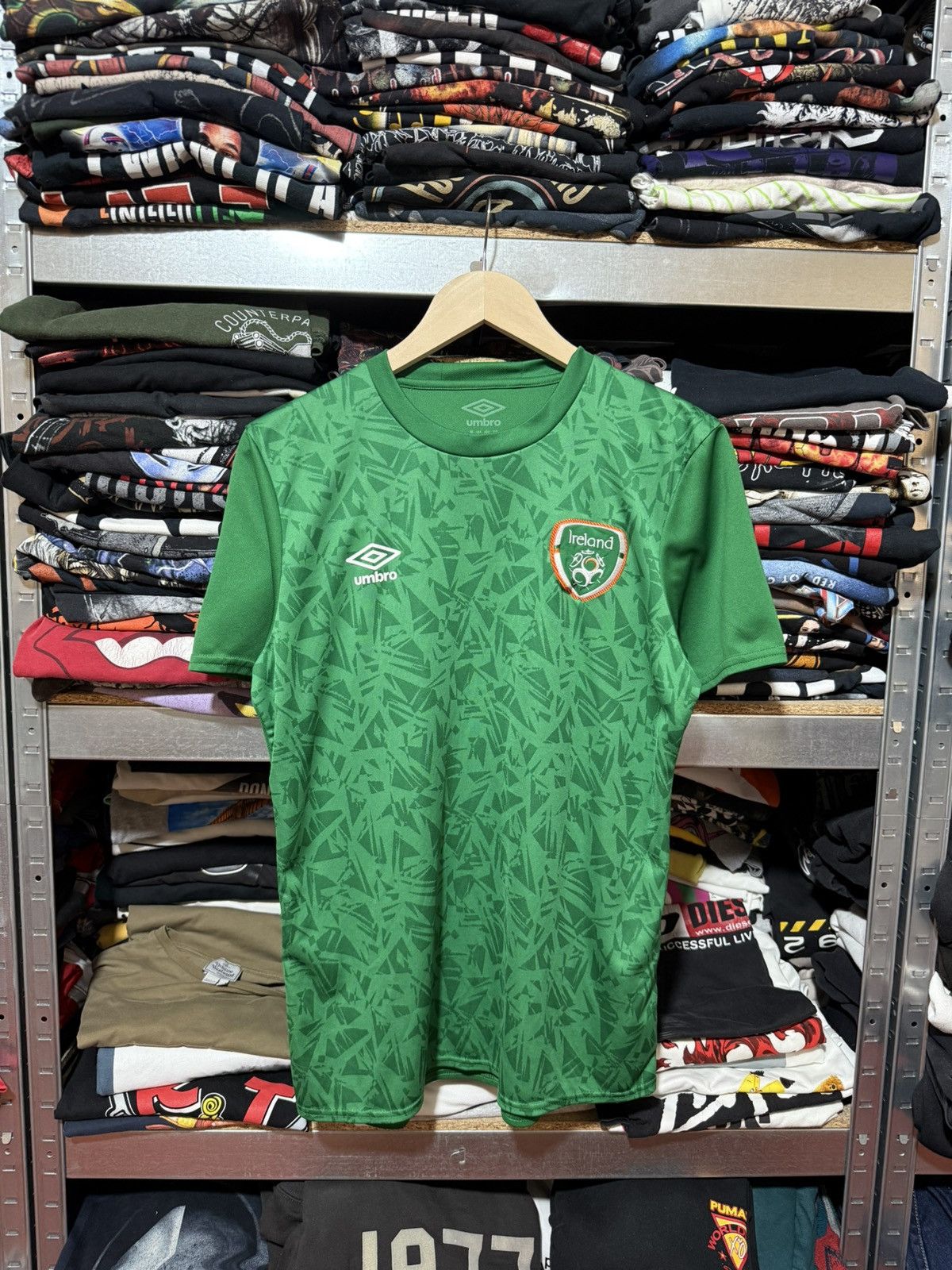 Umbro Umbro Ireland 2020 2021 Training Soccer Jersey Size US M / EU 48-50 / 2 - 1 Thumbnail