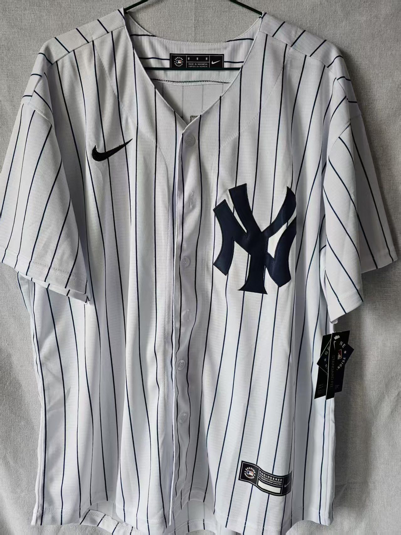 MLB New York Yankees 2 Derek Jeter Jersey Home Size US M / EU 48-50 / 2 - 2 Thumbnail