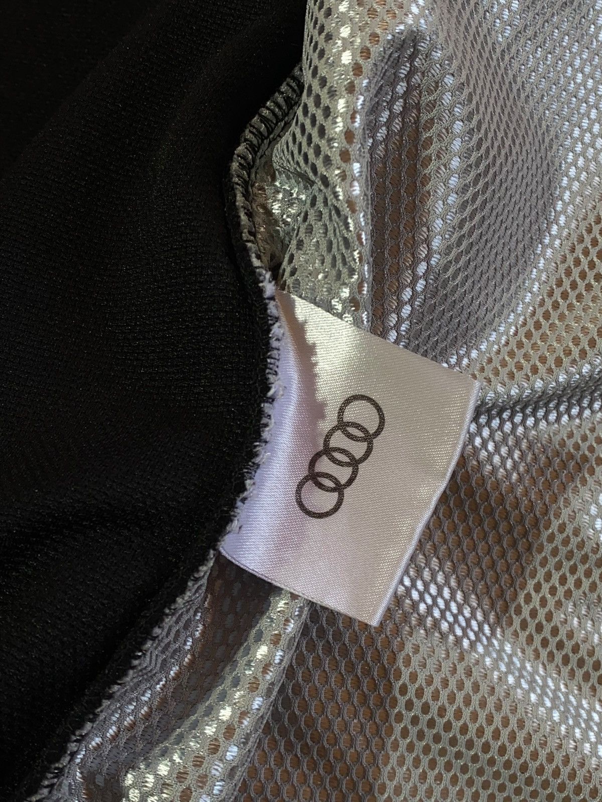 Vintage Y2K AUDI S-LINE FLEECE JACKET RACING VIBES VINTAGE FORMULA Size US S / EU 44-46 / 1 - 10 Thumbnail