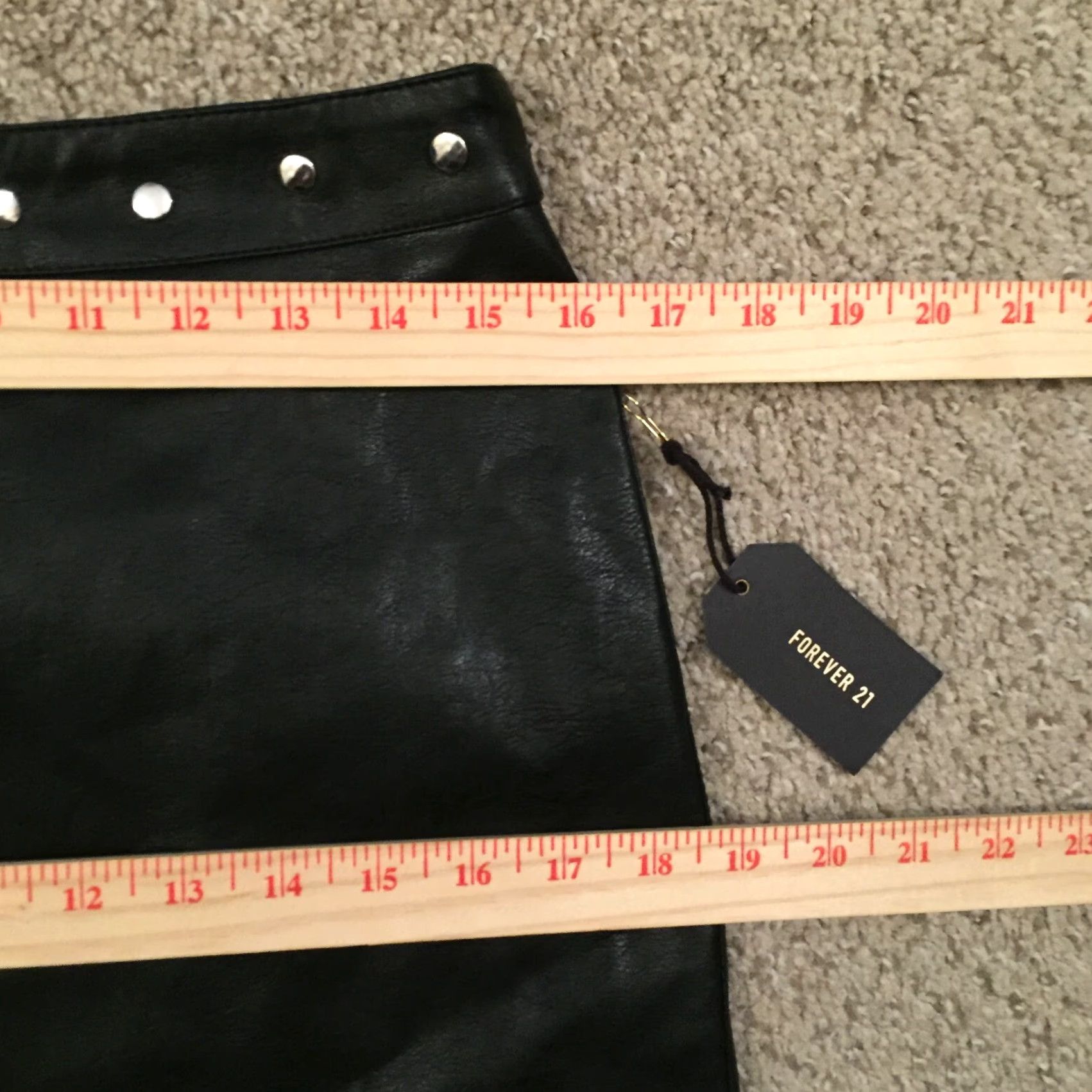 Forever 21 Forever 21 Skirt Short Lined Black Faux Leather A-Line 29 Women Size 29" - 4 Thumbnail