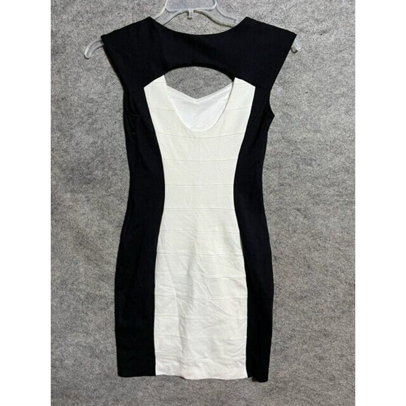Express Express Dress Women 2 Bodycon Sheath V Neck Cap Sleeve Black Size XS / US 0-2 / IT 36-38 - 2 Thumbnail