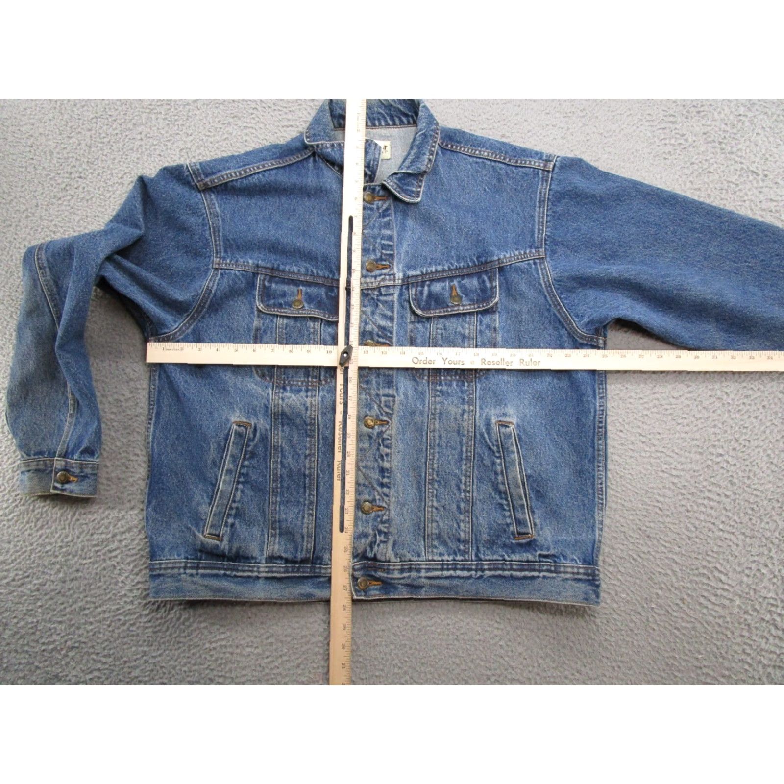 Wrangler VTG Wrangler Rugged Wear Blue Denim Button Up Jacket Western Cowboy Read XL Mens Jacket Blue Denim Western Cowboy Cut Wrangler Rugged Wear 80s 90s Size US XL / EU 56 / 4 - 4 Thumbnail
