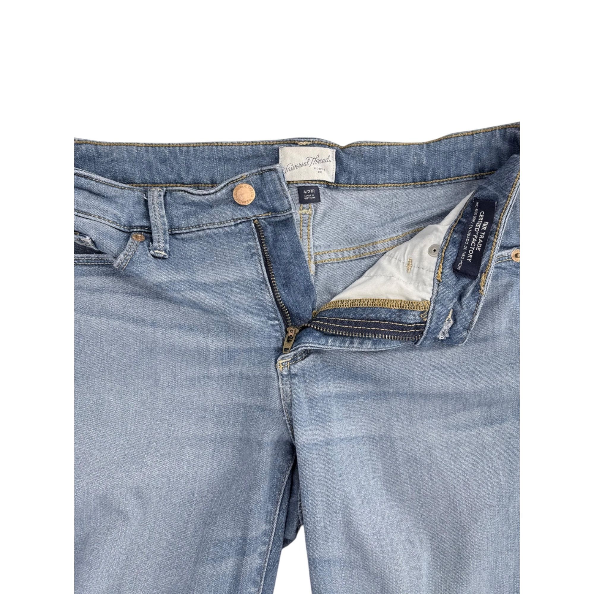 Other Universal Thread Jeans - Light Wash Skinny - Raw Hem -4- VGC Size 27" / US 4 / IT 40 - 6 Thumbnail