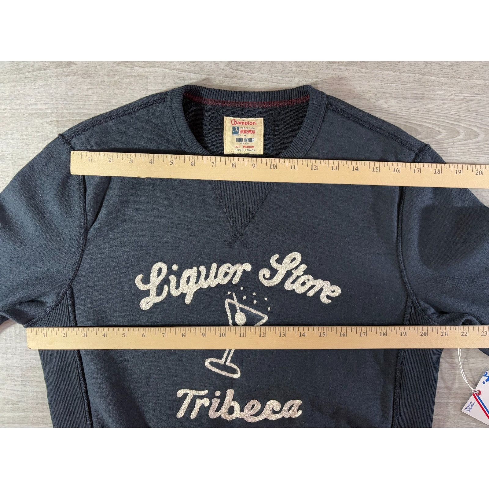 Champion Champion Todd Snyder Tribeca Graphic Sweatshirt color navy s Size US M / EU 48-50 / 2 - 8 Thumbnail