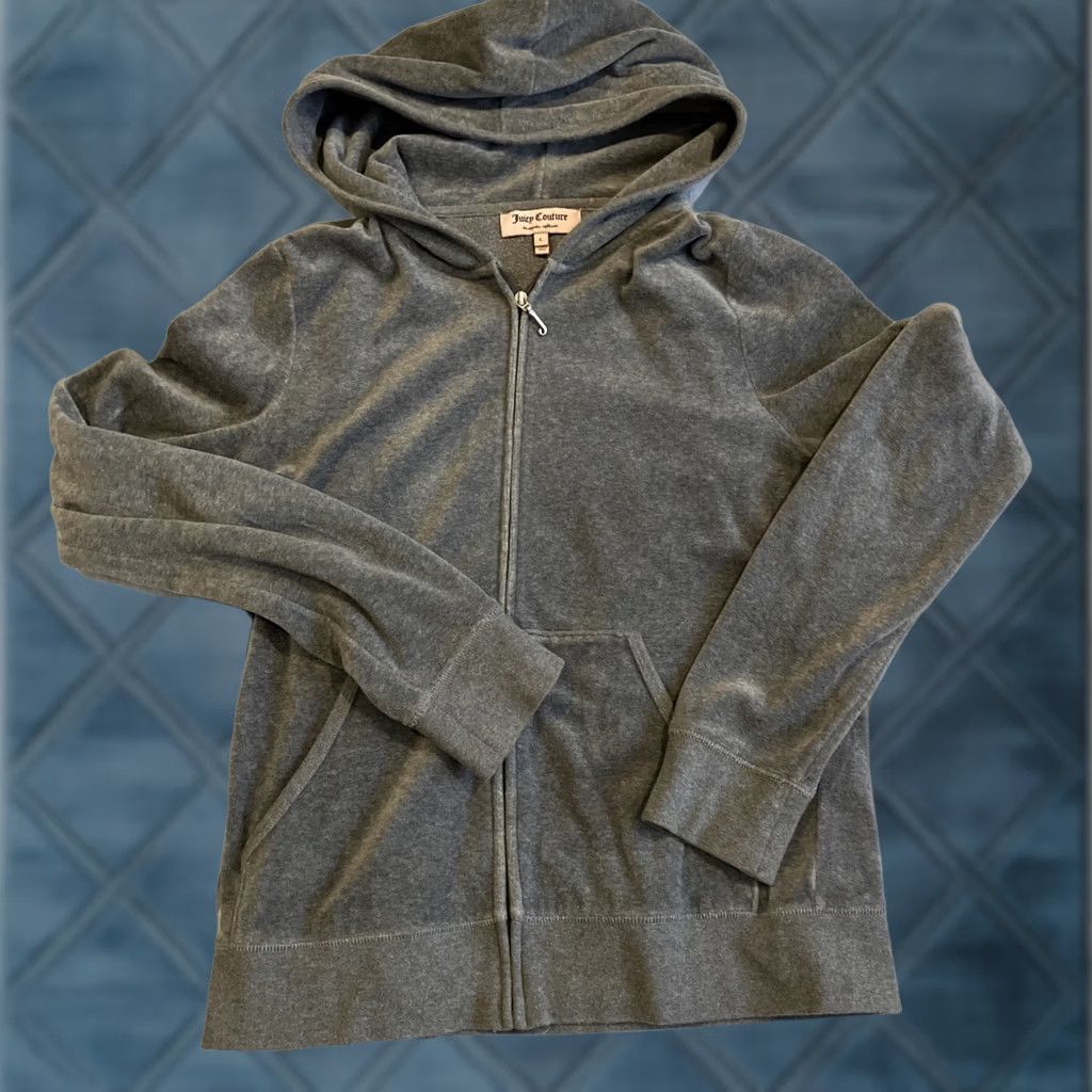 Juicy Couture VINTAGE Juicy Couture Hoodie Gray Full Zip Velour Bling Crown On Back L Women Mens? Size L / US 10 / IT 46 - 1 Thumbnail