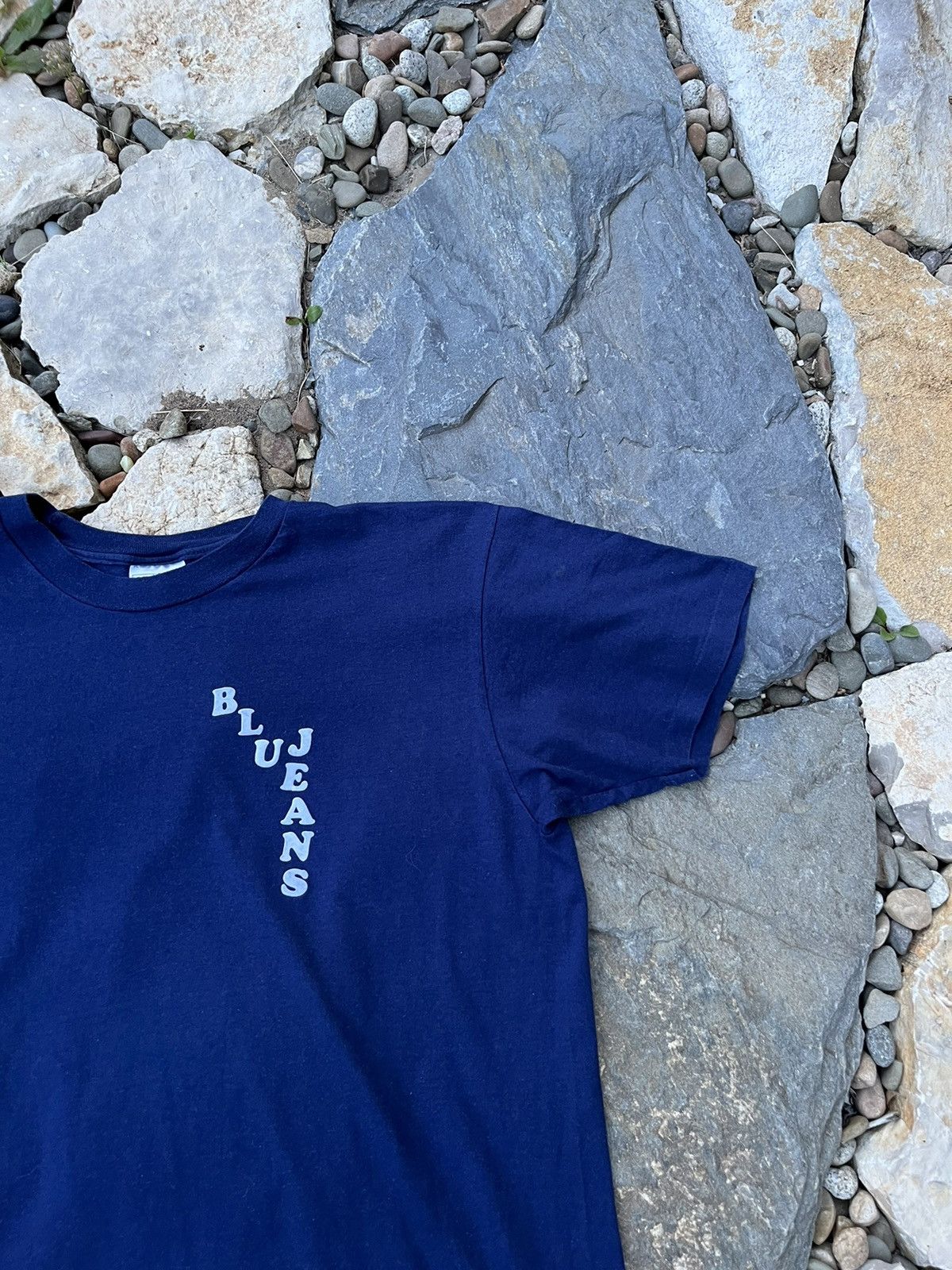Hanes × Vintage Hanes 90s navy cotton basic tee t-shirt connected blue jeans Size US L / EU 52-54 / 3 - 2 Thumbnail