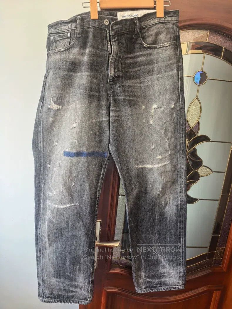 Neighborhood Neighborhood size L Jeans Size US 27 - 2 Thumbnail