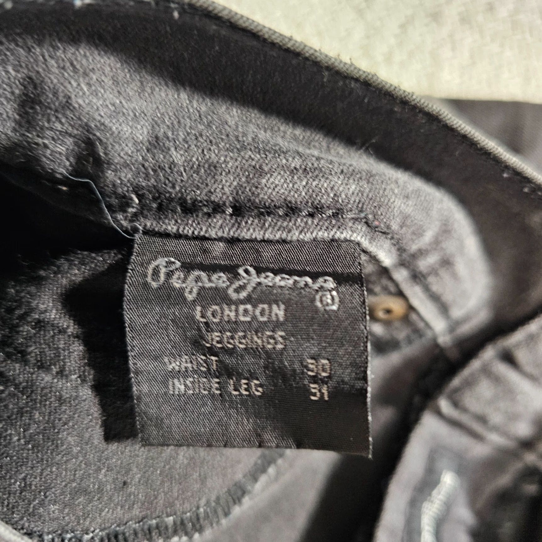 Pepe Jeans VINTAGE Pepe Jeans Women's Jeans Adult 31 Low Rise Tapered Black Light Wash Stretch Denim 5-Pocket Logo Belt Loops 90s Womens Size 24" / US 00 / IT 34 - 5 Thumbnail