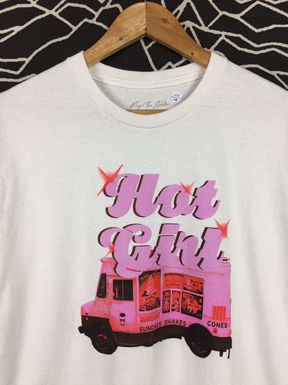 Rap Tees × Vintage Megan Thee Stallion Merch Hot Girl Truck Tee Size US L / EU 52-54 / 3 - 3 Thumbnail