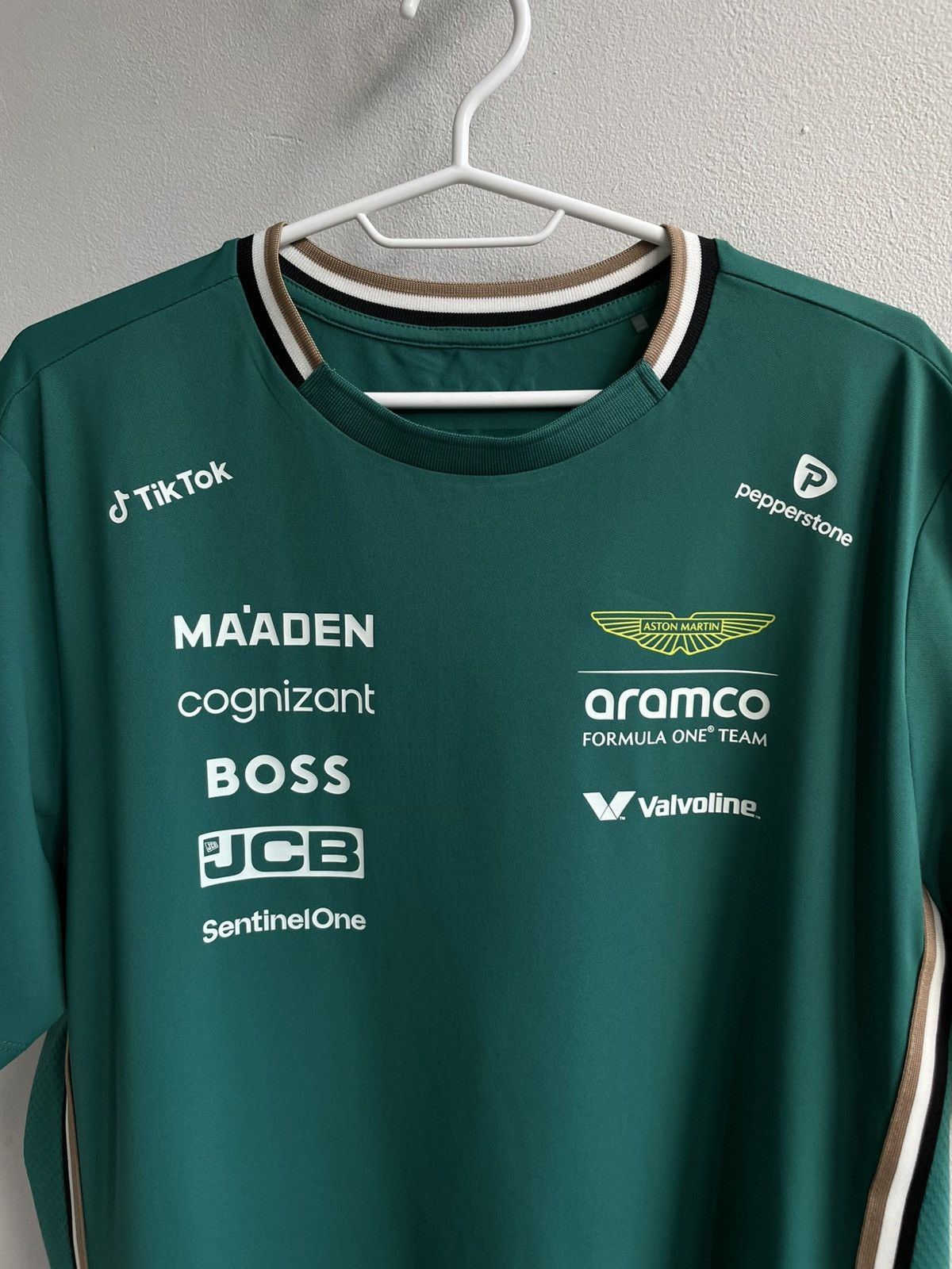Formula 1 Aston Martin F1 Team Fernando Alonso #14 Aramco T-Shirt Tee Size US L / EU 52-54 / 3 - 15 Thumbnail