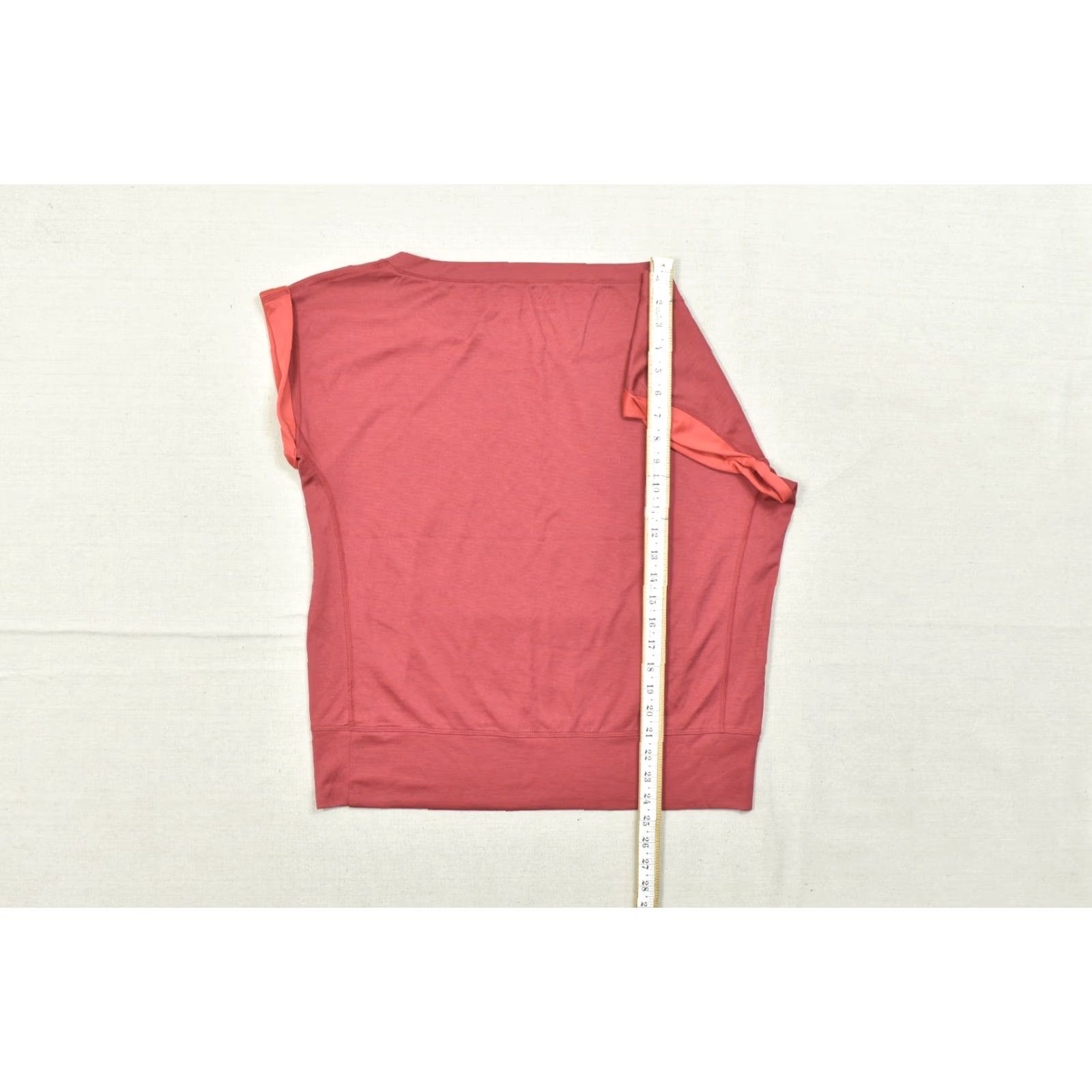 Nike Nike Dri-Fit Wool Women's Size L Large Short Sleeve Red Athletic Training Shirt Size L / US 10 / IT 46 - 5 Thumbnail