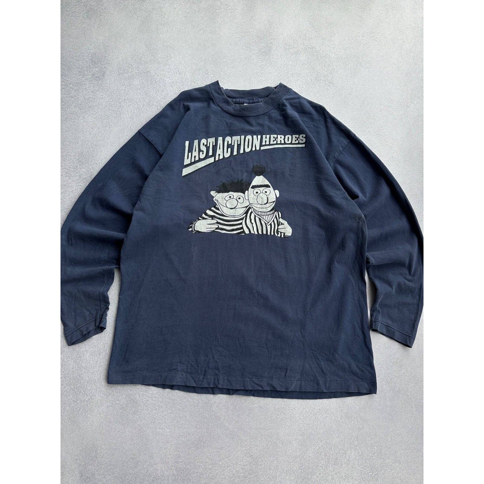 Vintage VTG Sesame Street Last Action Heroes 90s Cartoon Long Sleeve Size US XL / EU 56 / 4 - 5 Thumbnail